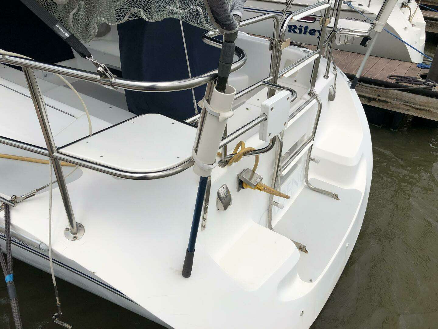 2005 Catalina 320 - Image 11