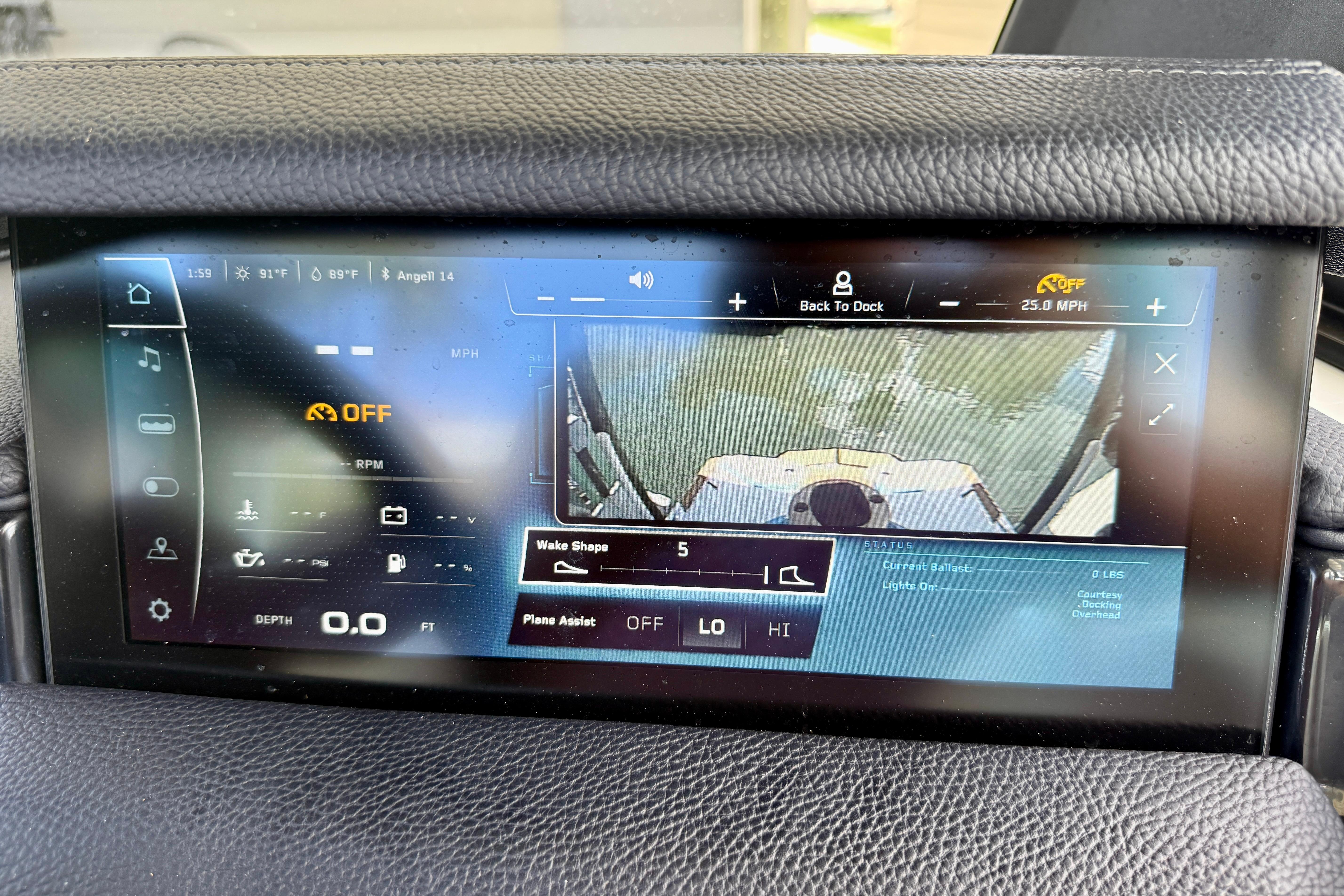 2024 Nautique Super Air Nautique GS20 dashboard display showing wake settings and navigation controls.