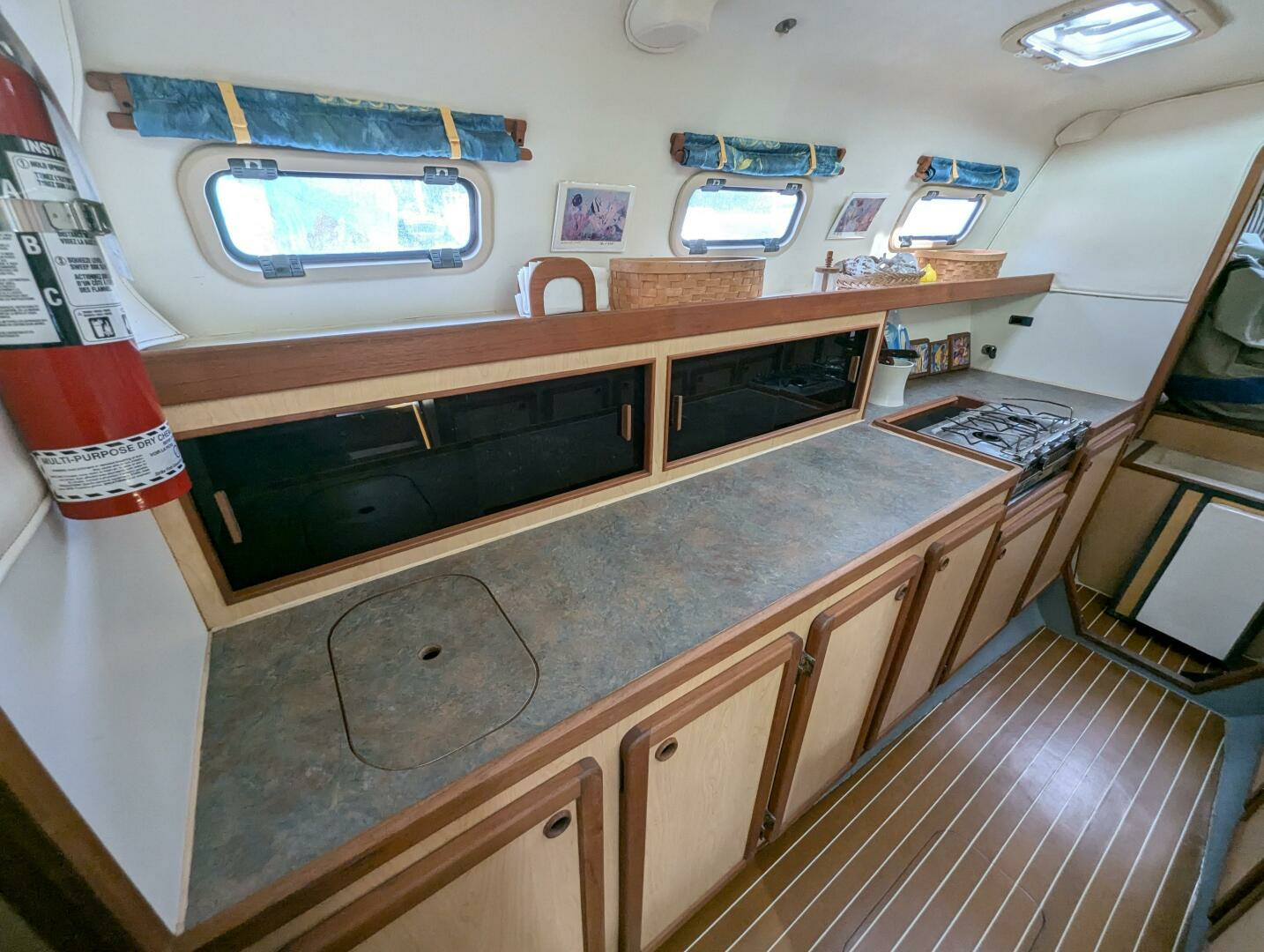 1998 Shuttleworth Ocean Cheetah 37 Custom - Image 27