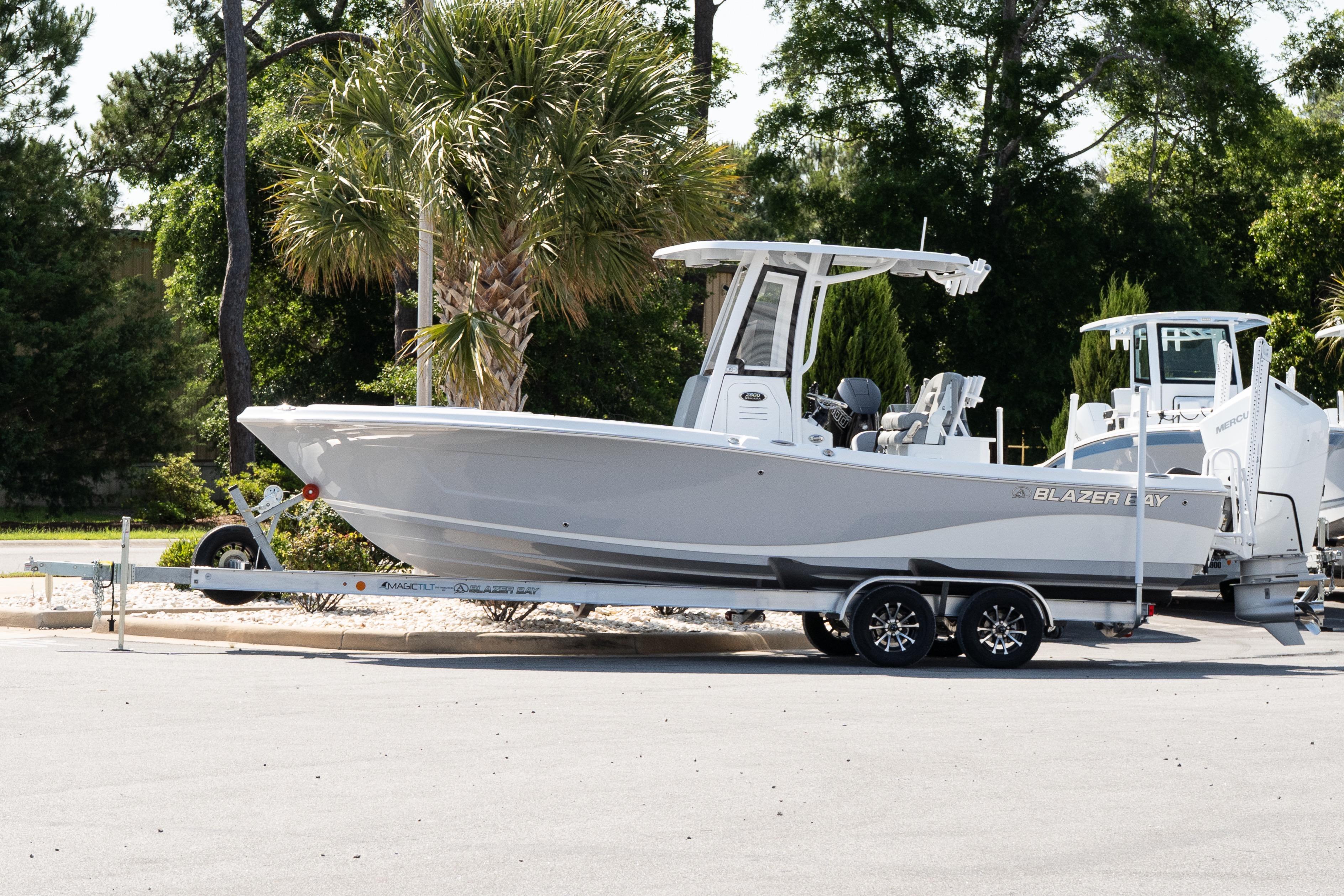 2026 Blazer Bay Makaira 2600