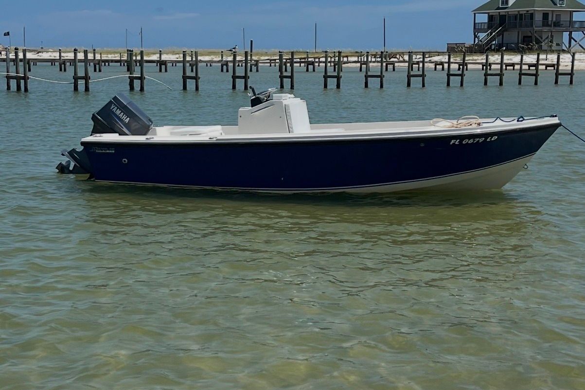 1984 Mako 171 Center Console