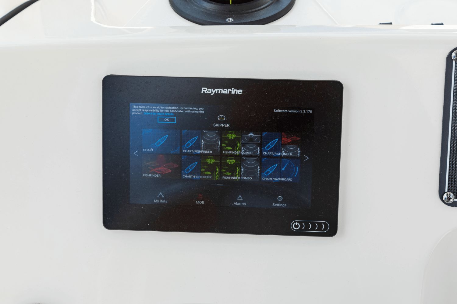 2026 Boston Whaler 190 Montauk - 27