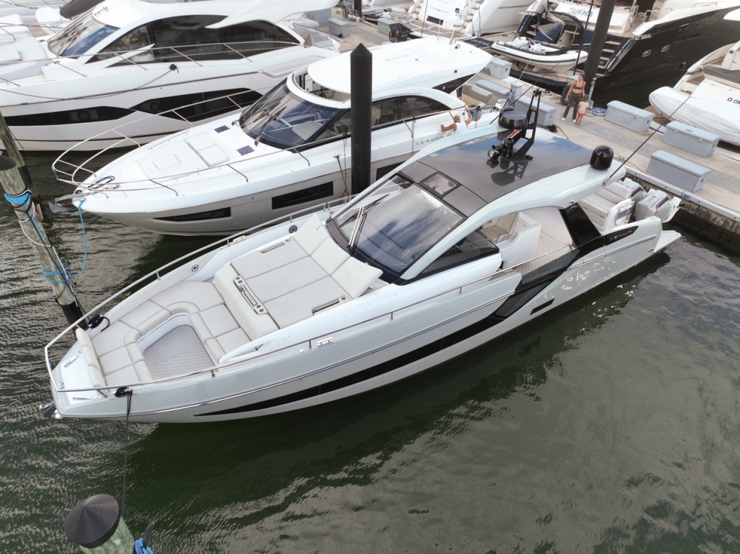 2023 Azimut Verve 47 - Image 8