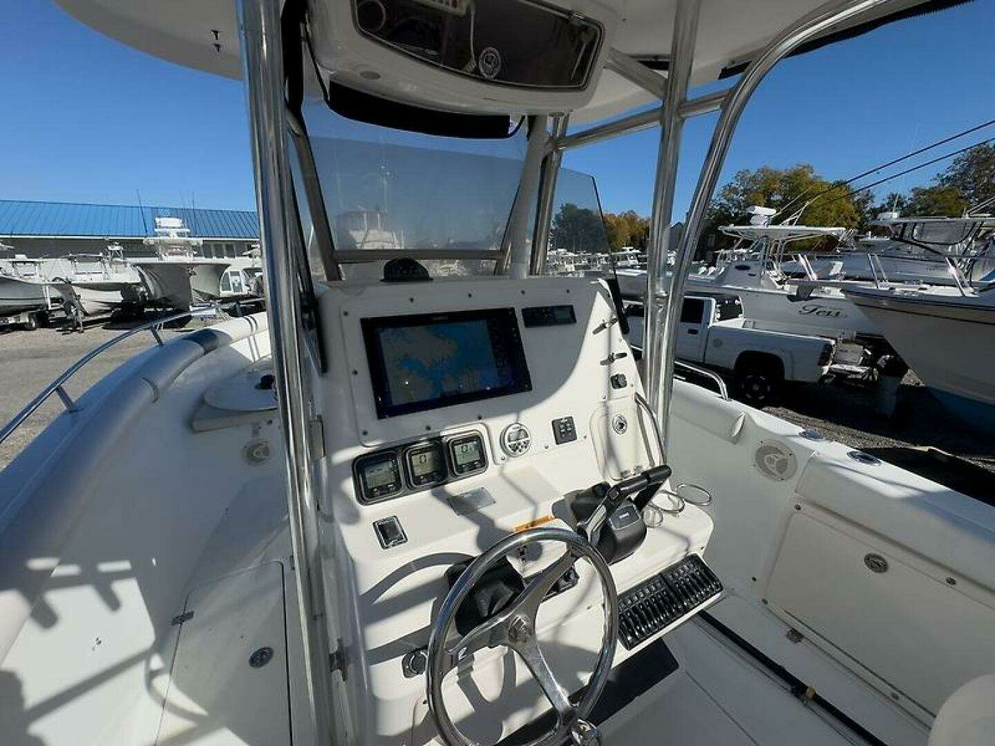 2006 Century 2901 - Image 16