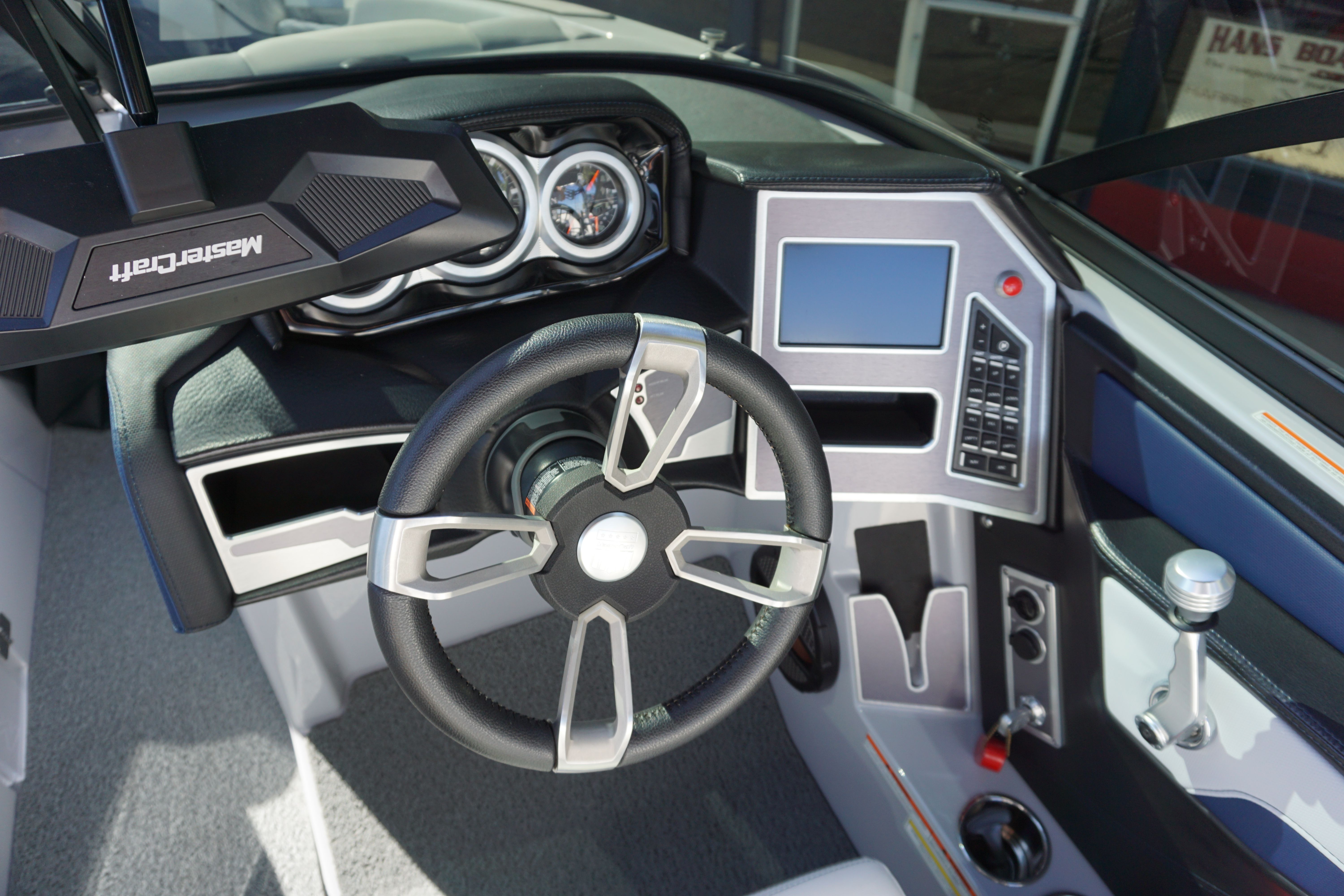 2023 MasterCraft XT22 T - 5