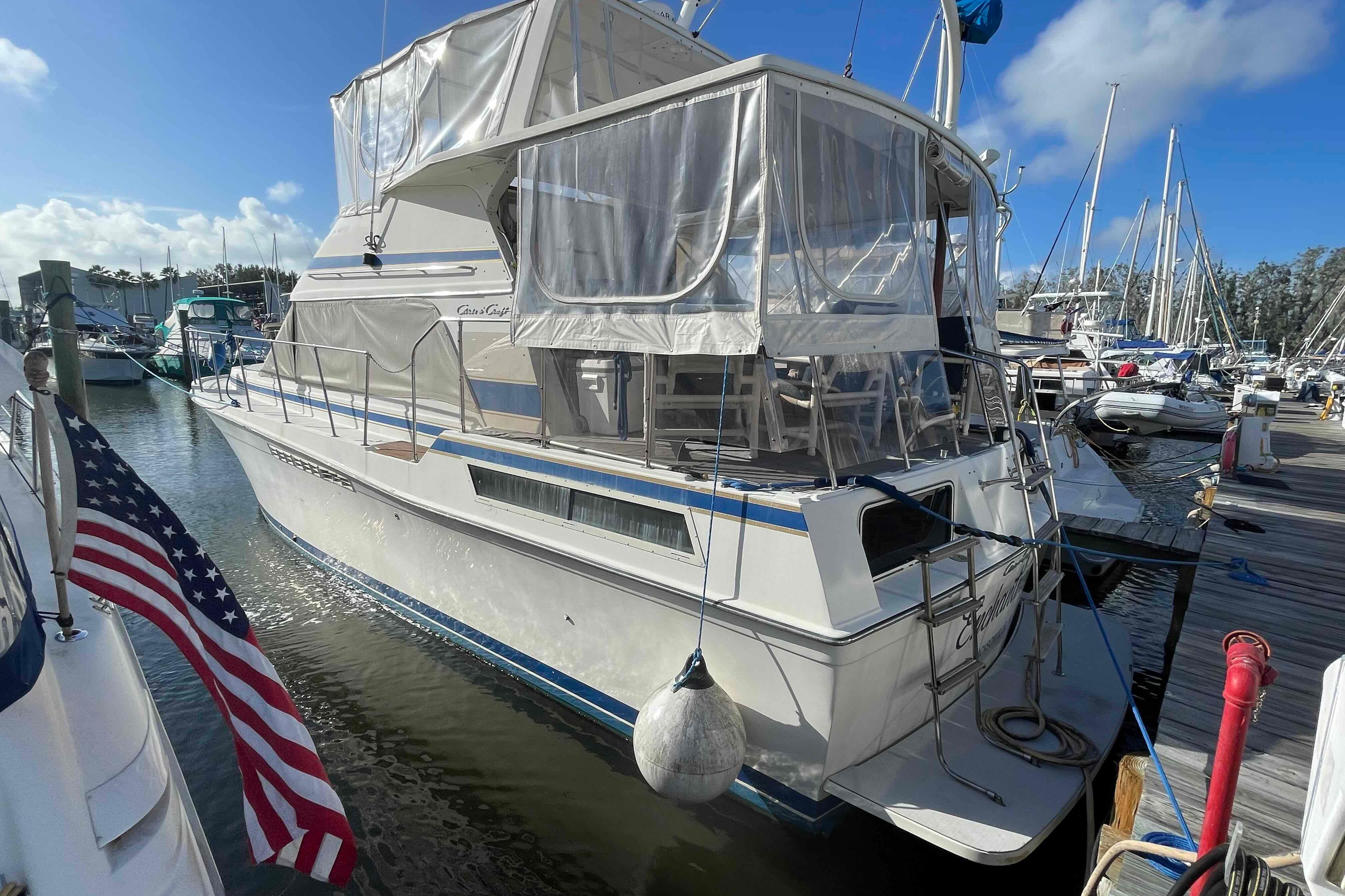 1987 Chris-Craft 426 Catalina