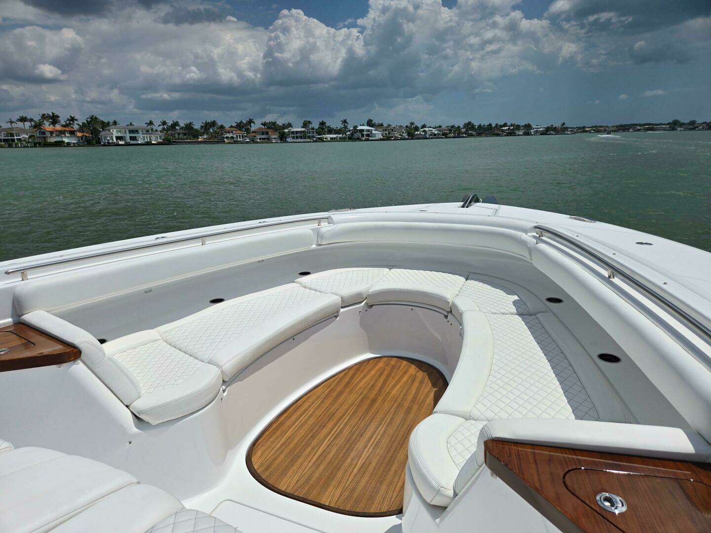 2024 HCB 65 Estrella - Image 20