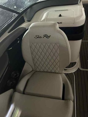 2023 Sea Ray SLX 260 Surf - 6