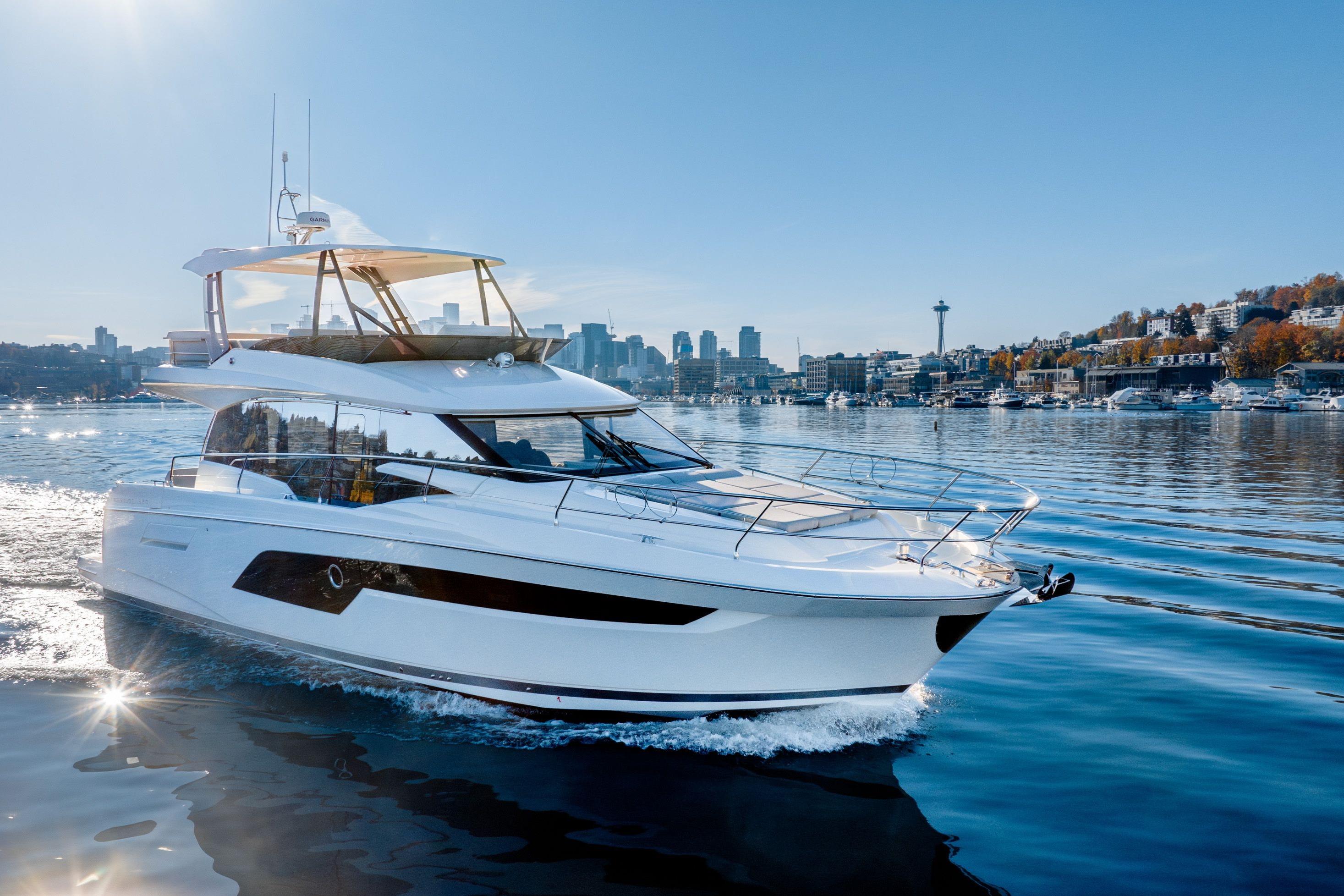 2026 Prestige 520