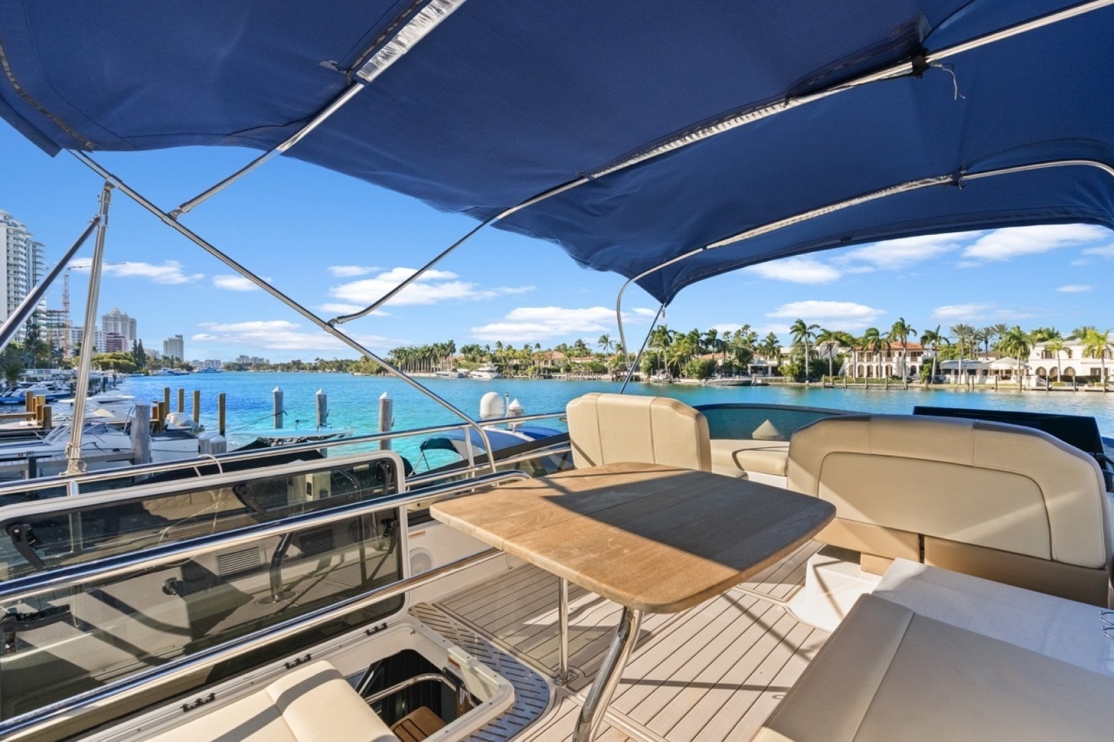 2020 Regal 42 Fly - Image 10
