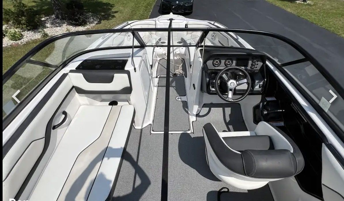 2018 Yamaha Boats SX210 - 10