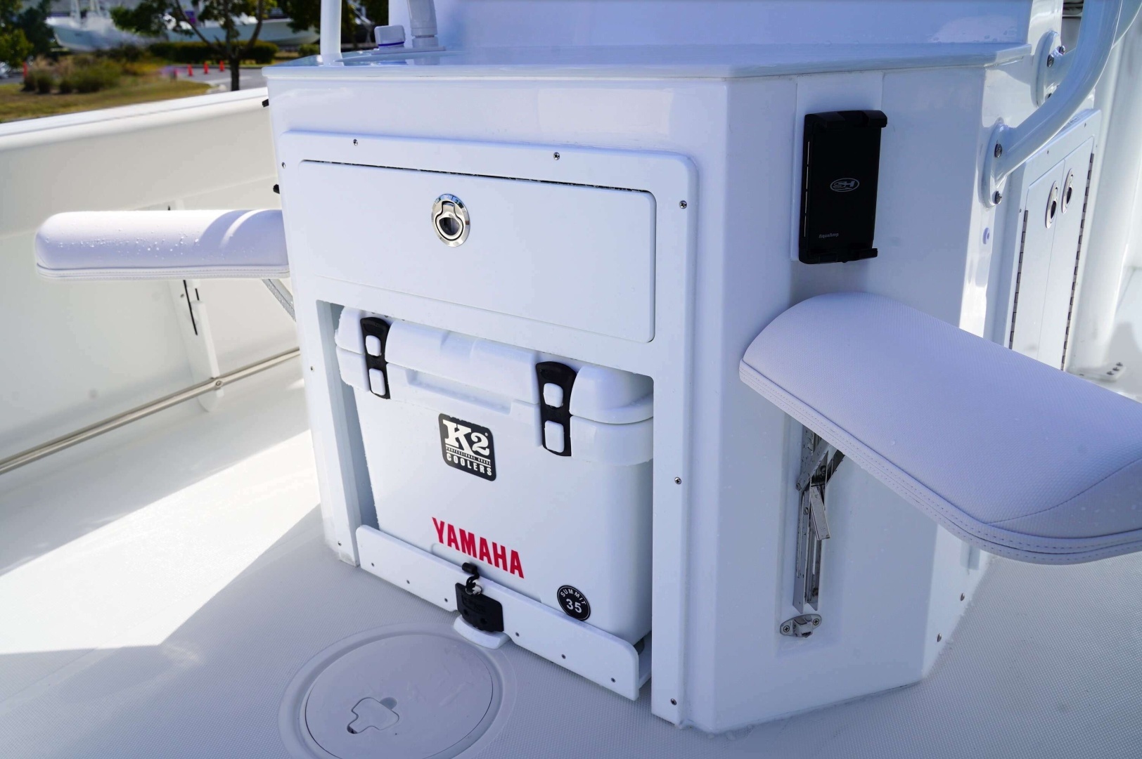 2026 Sea Hunt Ultra 245SE - Image 8