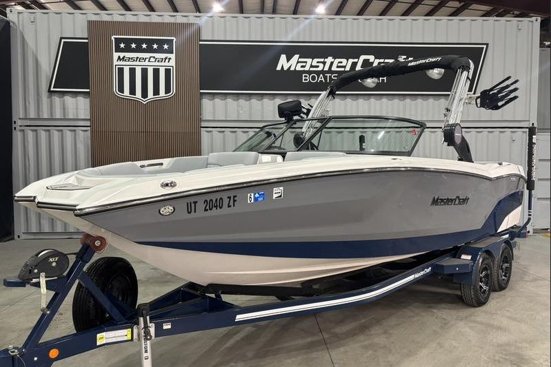 2023 MasterCraft NXT24