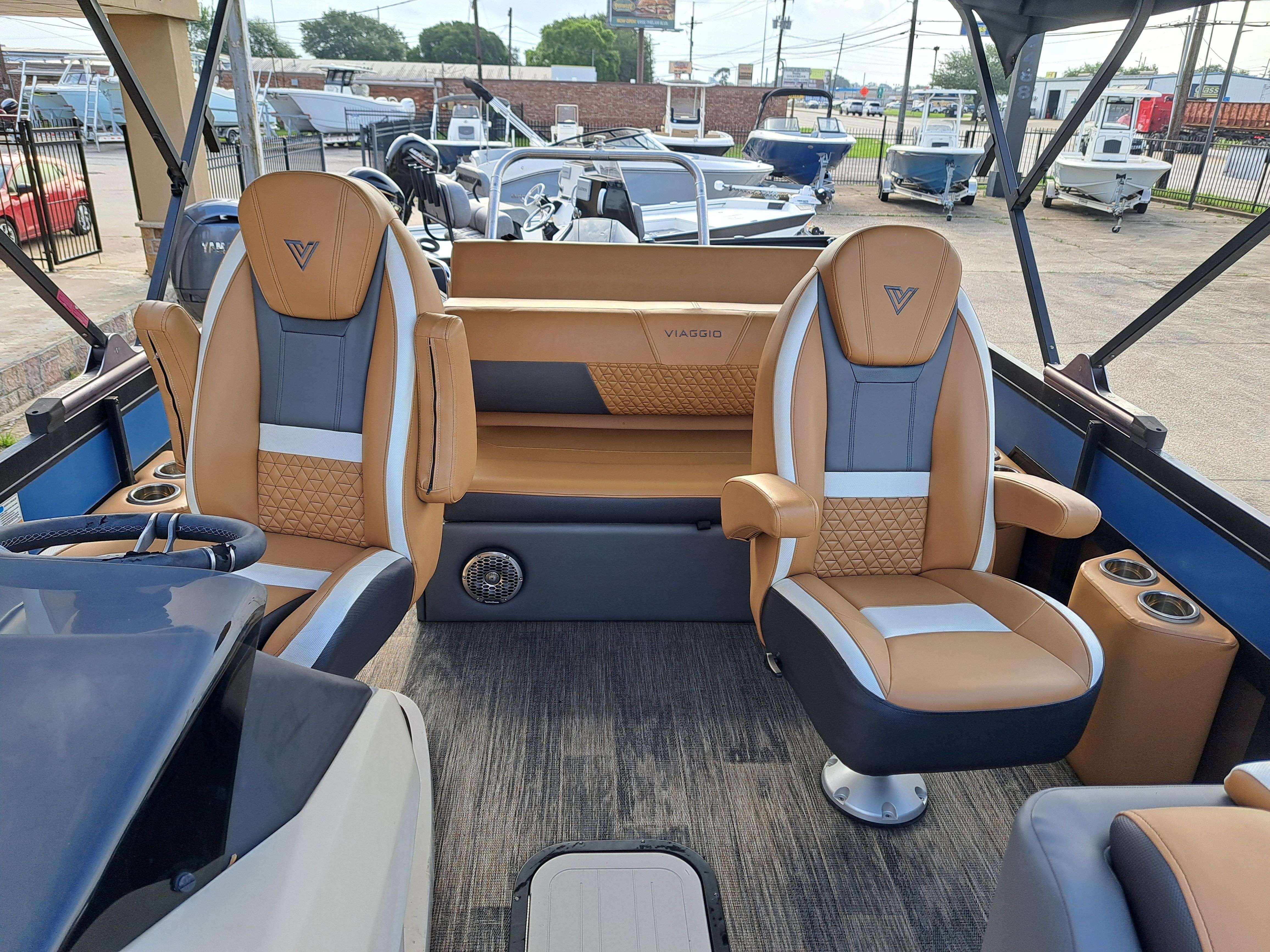 2022 Viaggio D23S - 12