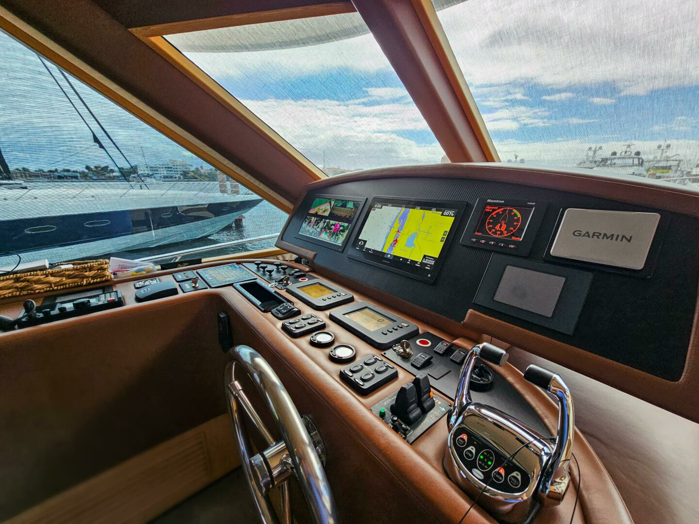 2010 Ocean Alexander 83 - Image 58