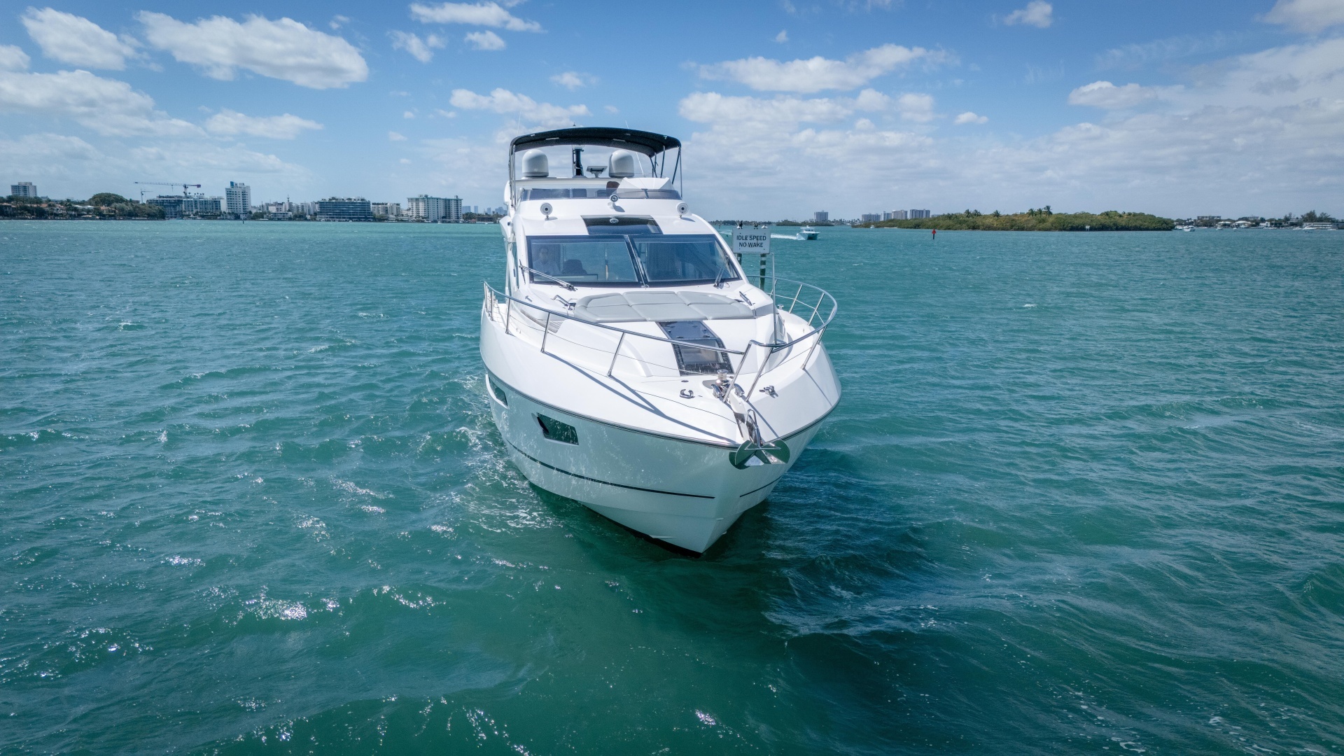 2014 Sunseeker 68' Sport Yacht - Image 5