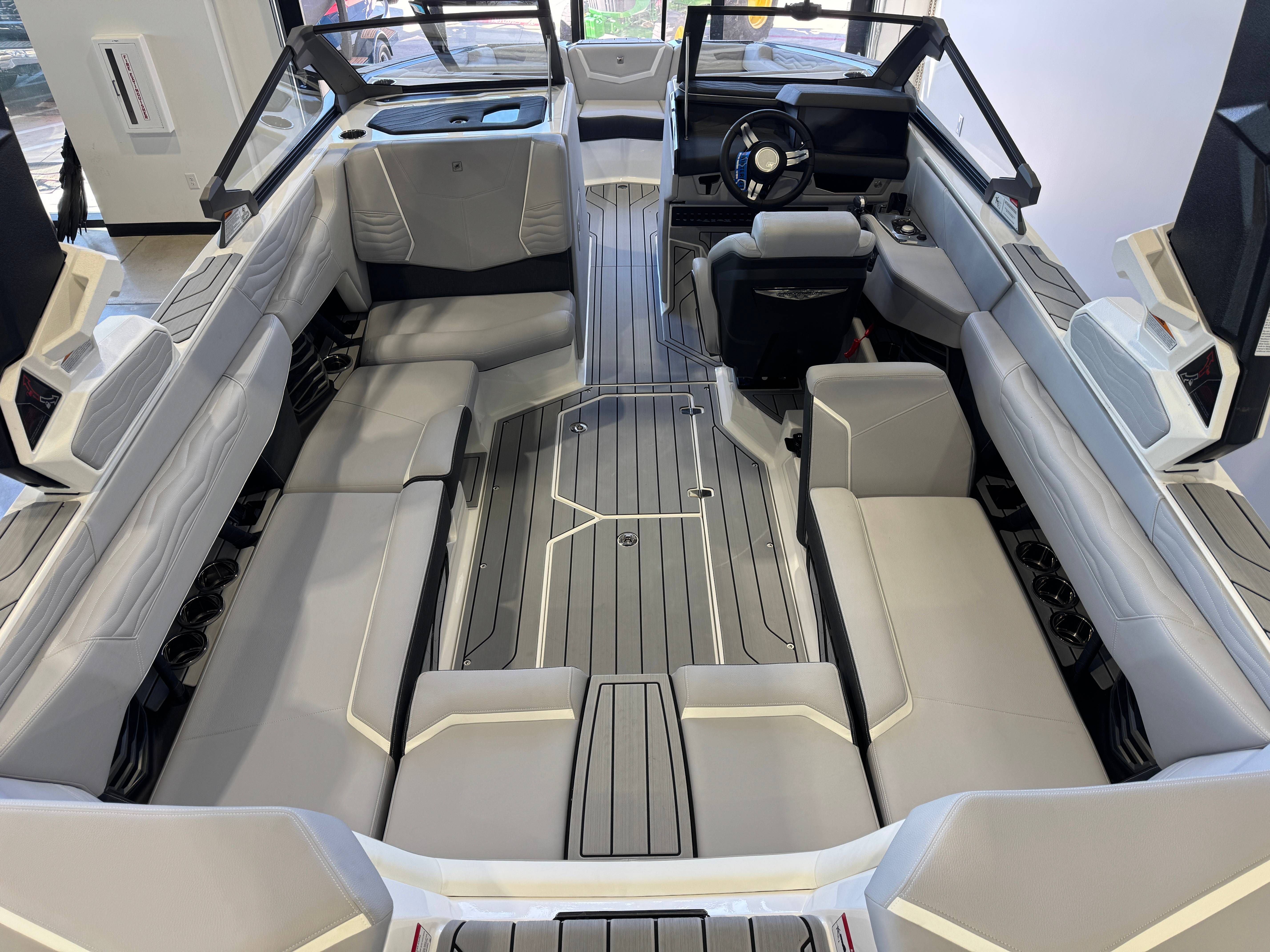 2026 Nautique Super Air Nautique G23 - 13