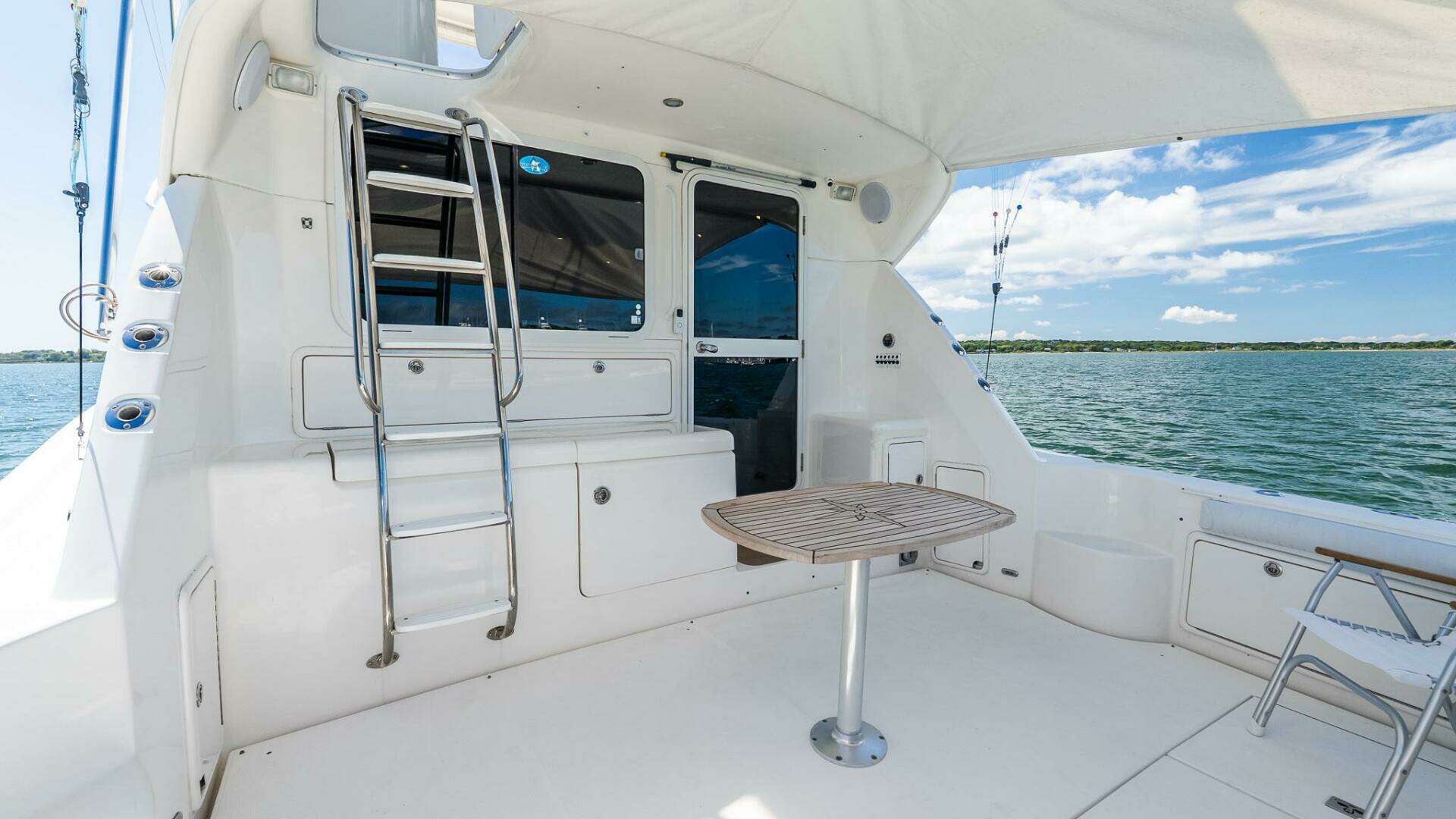 2005 Riviera 51 Flybridge - Image 33