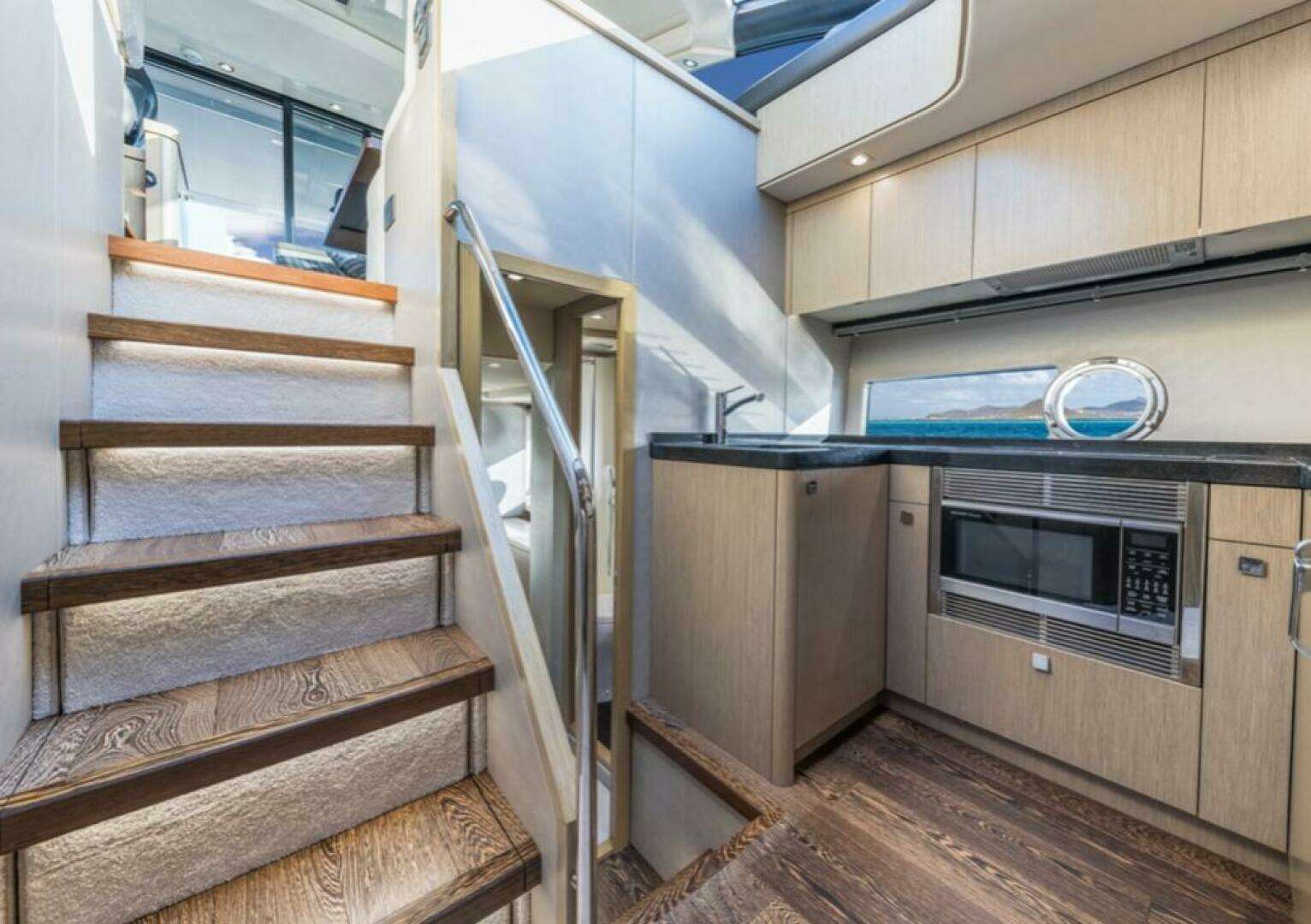 2017 Sunseeker Predator - Image 30