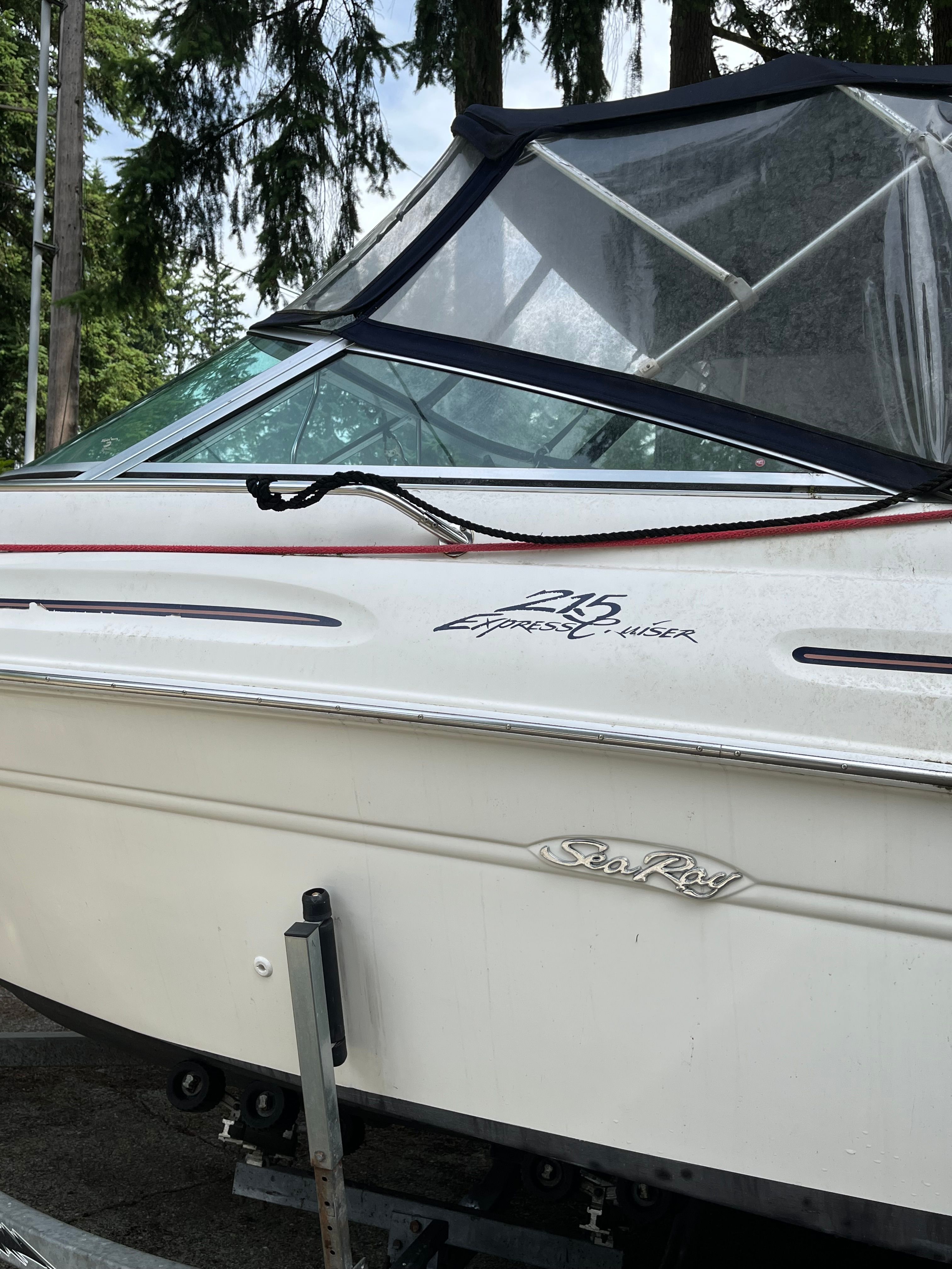 1998 Sea Ray 215 Express Cruiser - 8