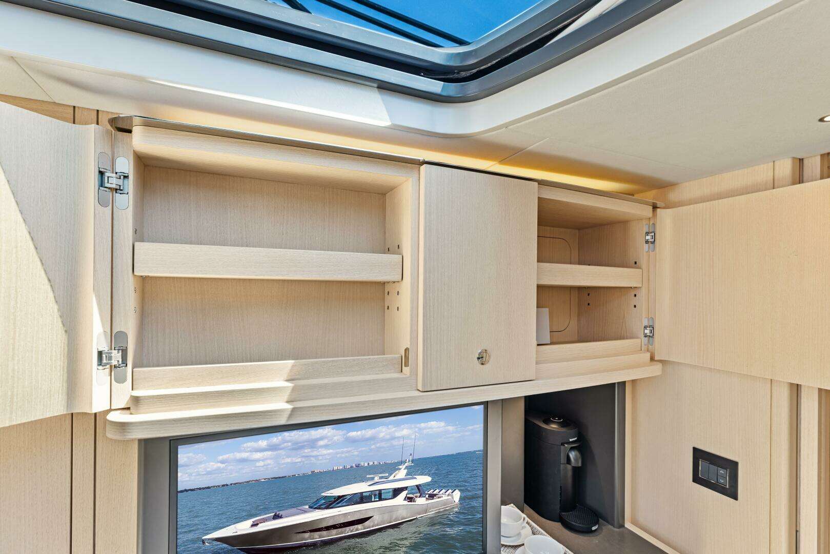 2026 Scout 670 LXS - Image 21