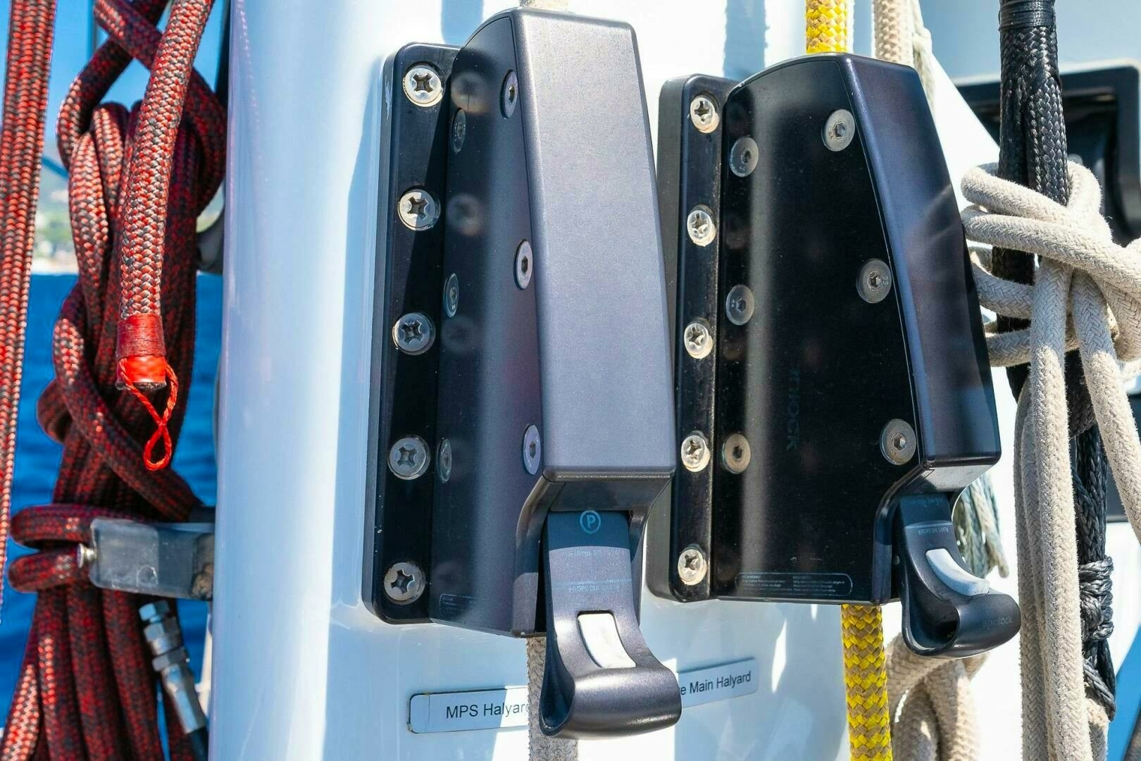 2014 Cyrus Yachts Custom - Image 15