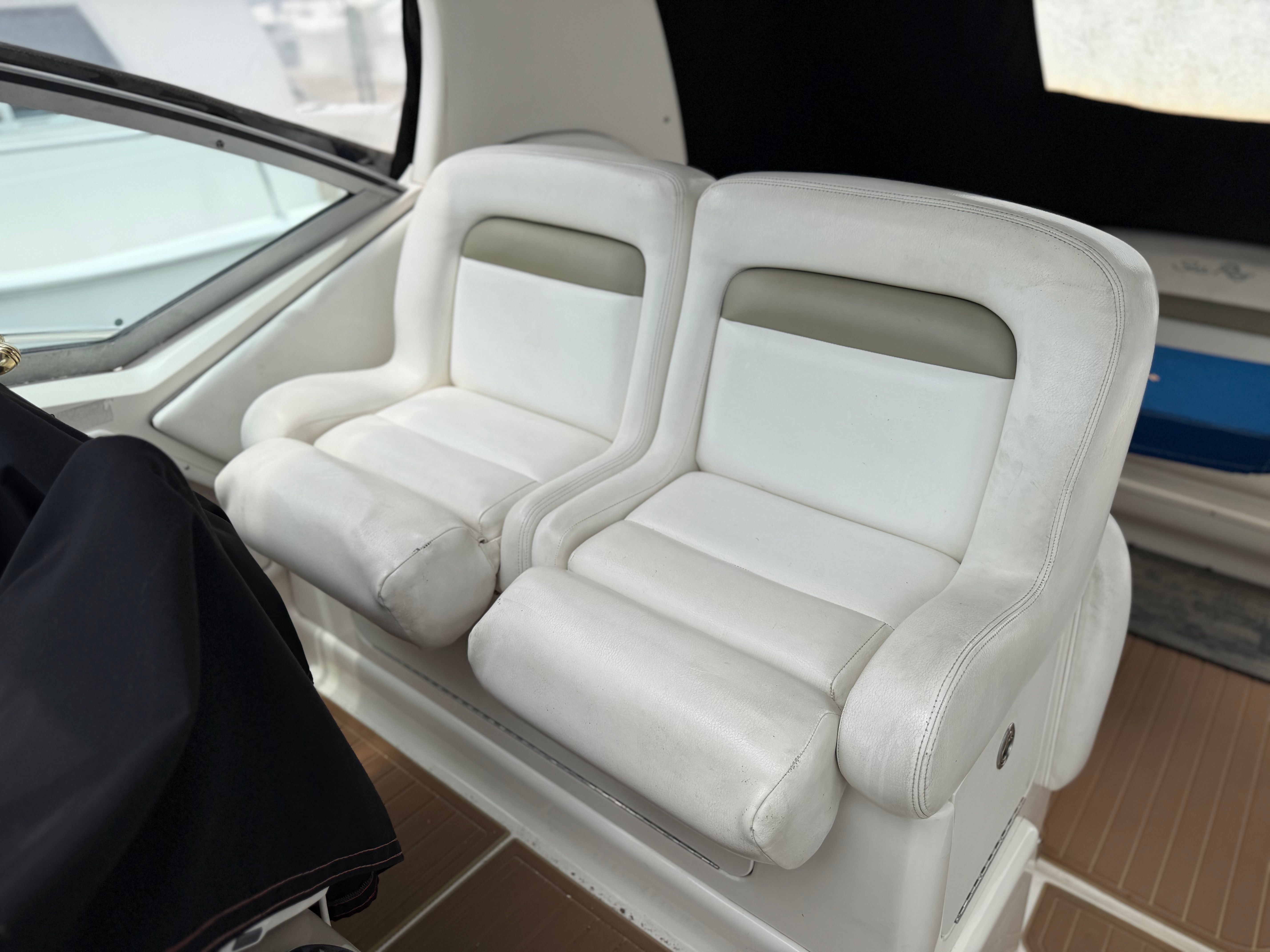2006 Sea Ray Sundancer 320 - 22