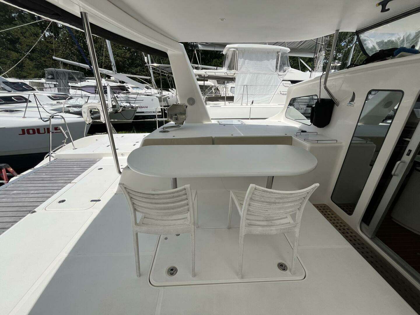 2013 Voyage Yachts 520 - Image 23