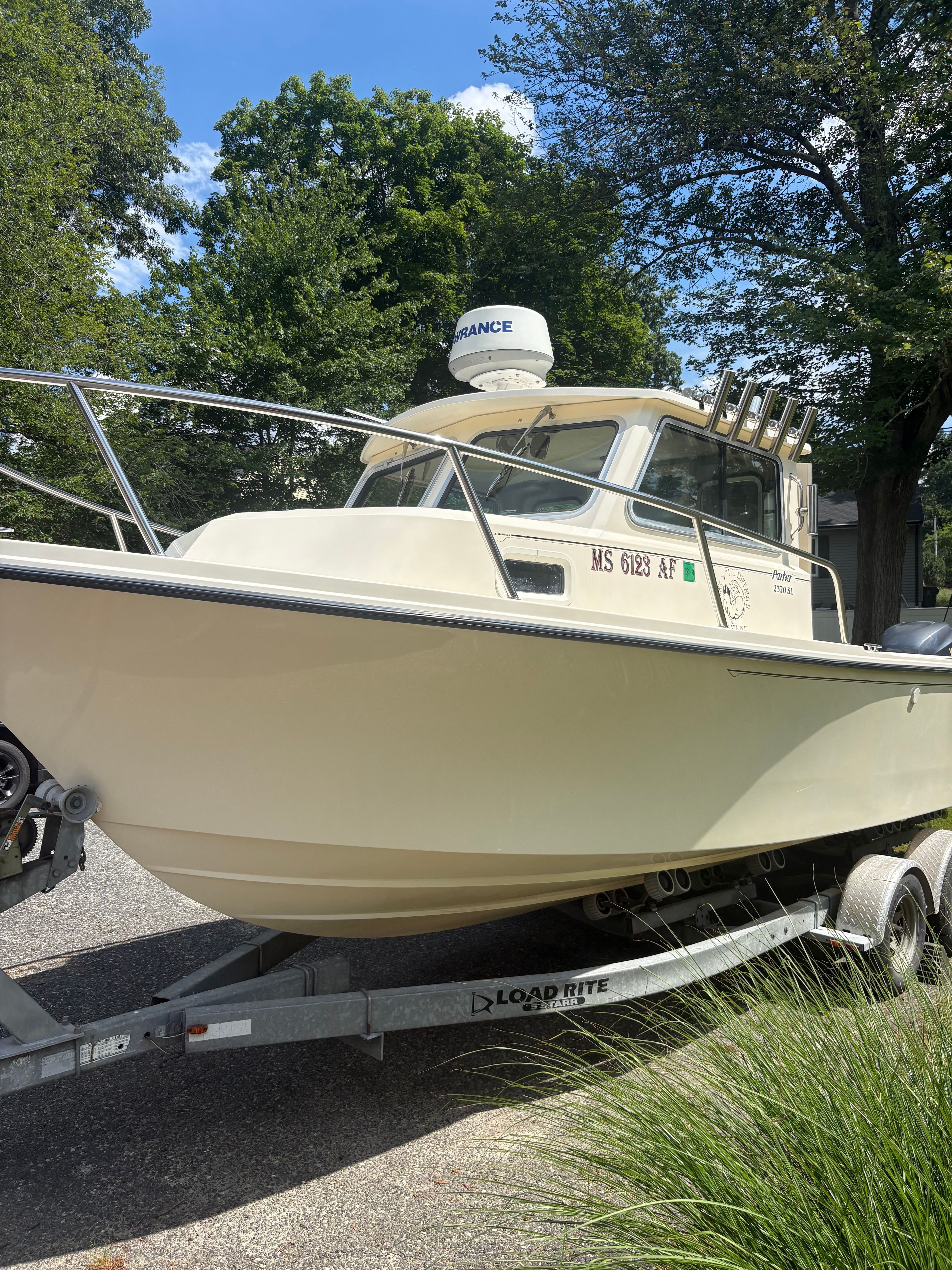2009 Parker 2320 sport cab