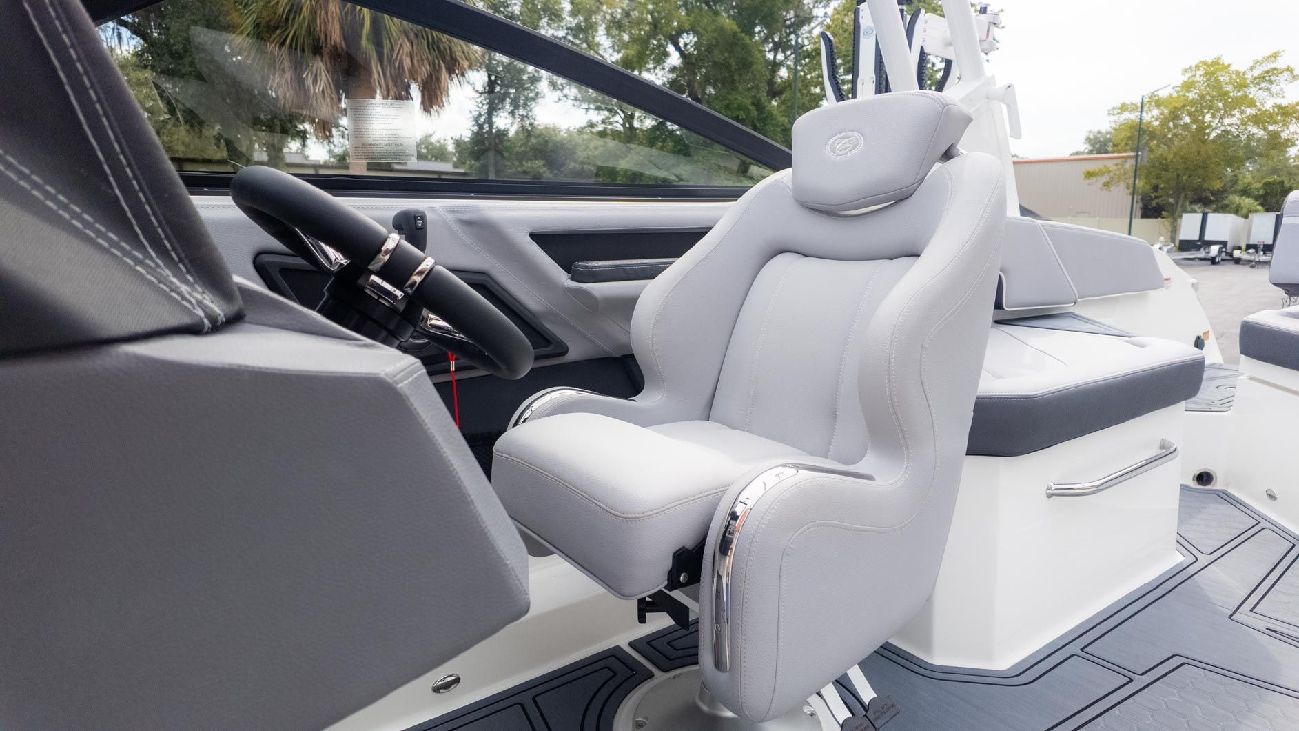 2026 Cobalt R6 Surf - 26