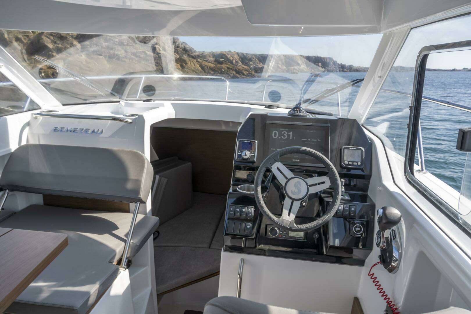 2027 Beneteau Antares 8 - Image 3