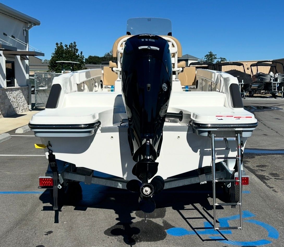 2026 Bayliner TROPHY CC20 - 5