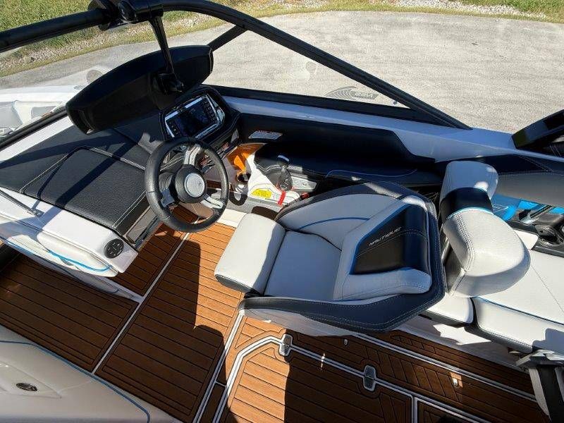 2015 Nautique G23 - 25