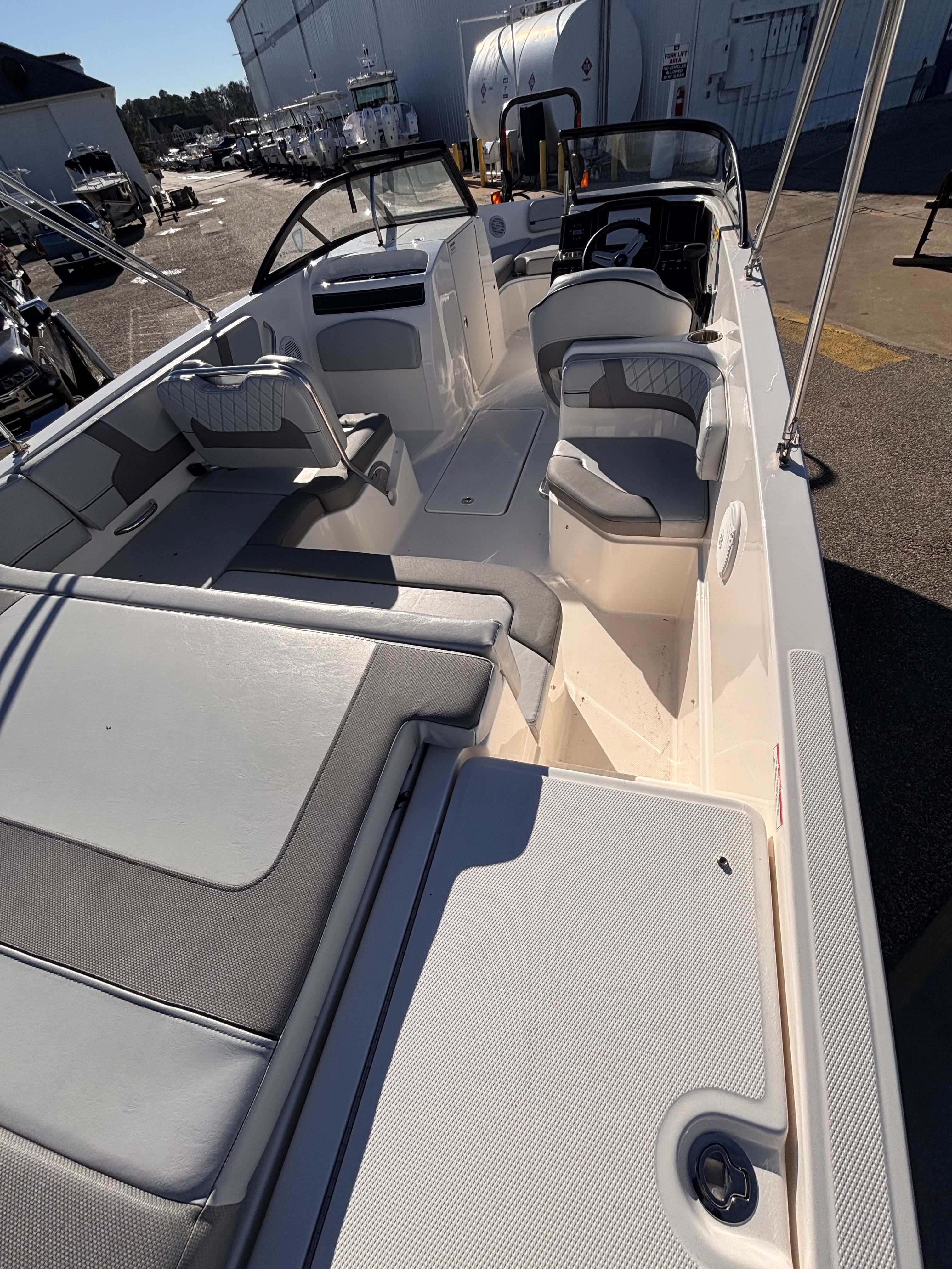 Interior view of 2024 Bayliner VR6 Bowrider OB boat.