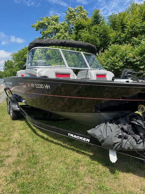 2016 Tracker Targa wt20 - 23