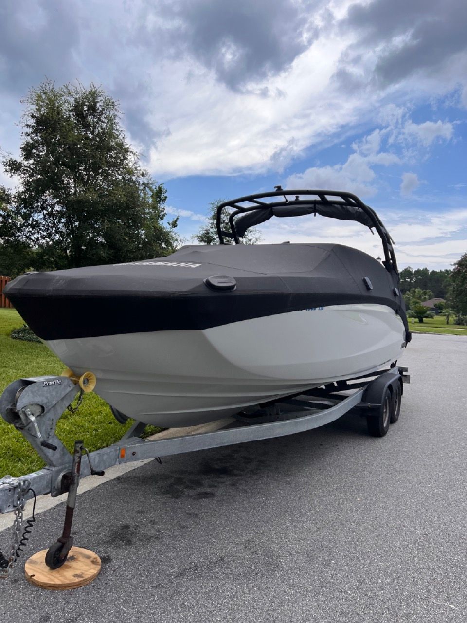 2023 Yamaha Boats 252S - 12