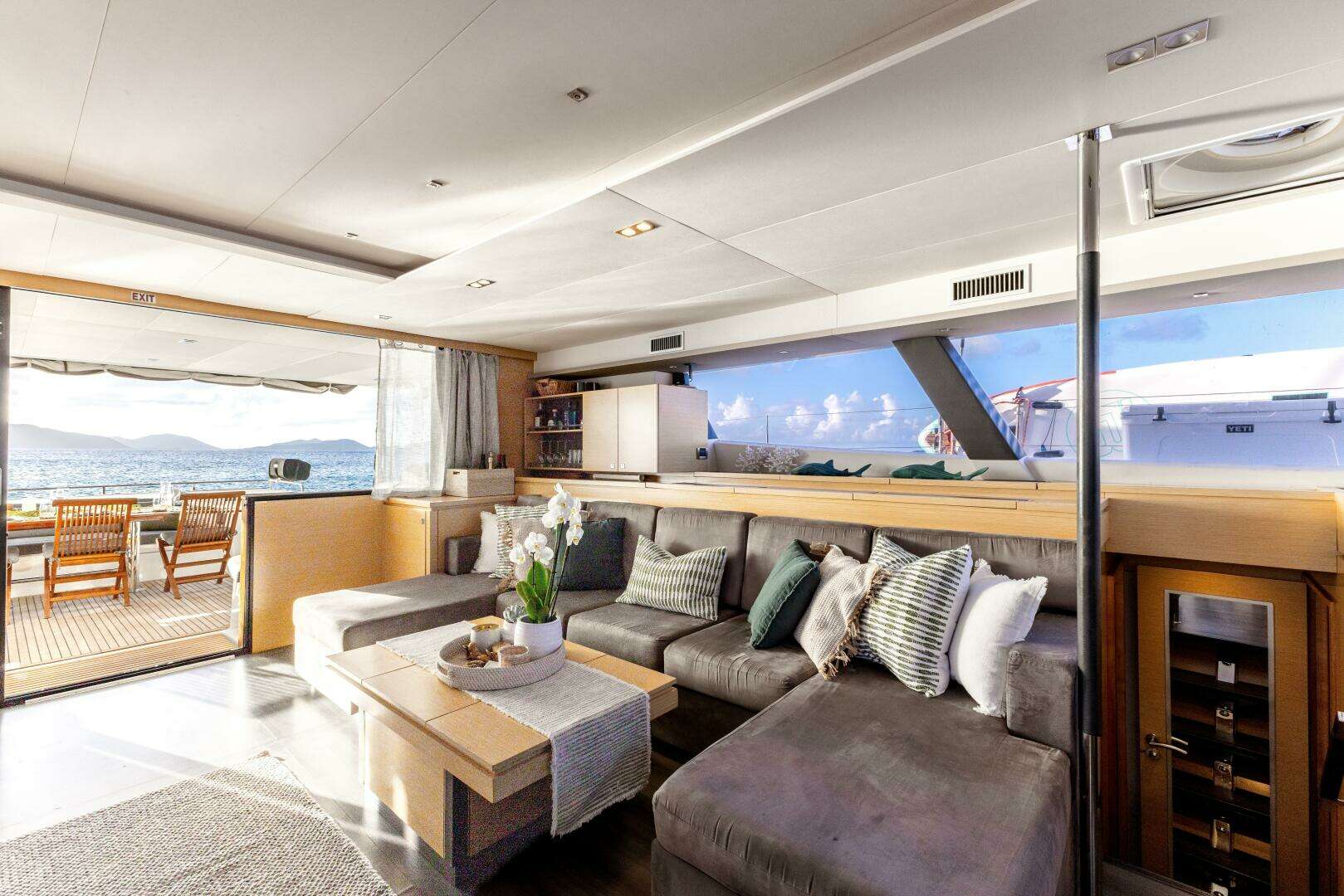 2017 Fountaine Pajot Victoria 67 - Image 29