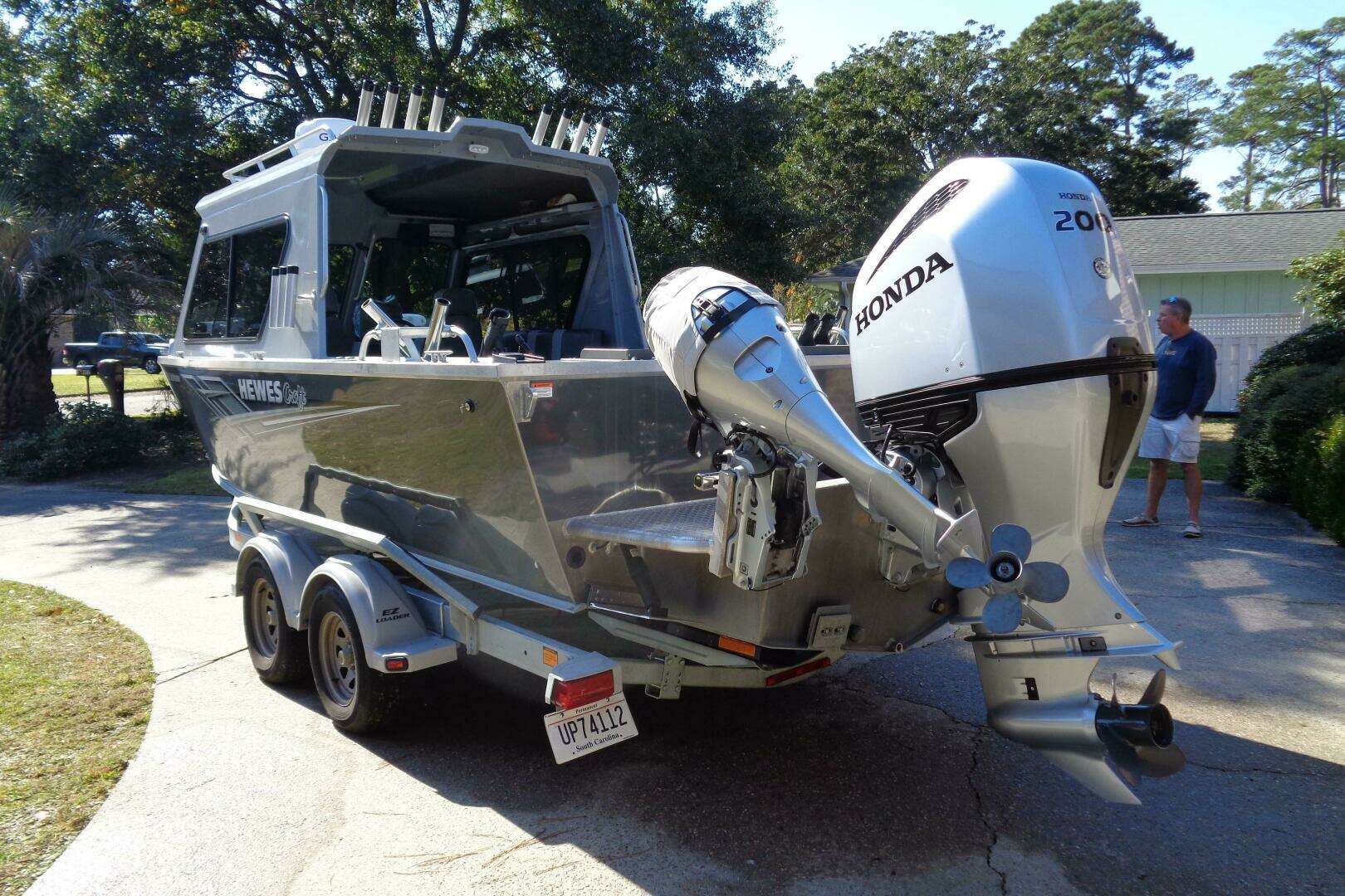 2022 Hewes 210 Sea Runner ET HT - Image 8