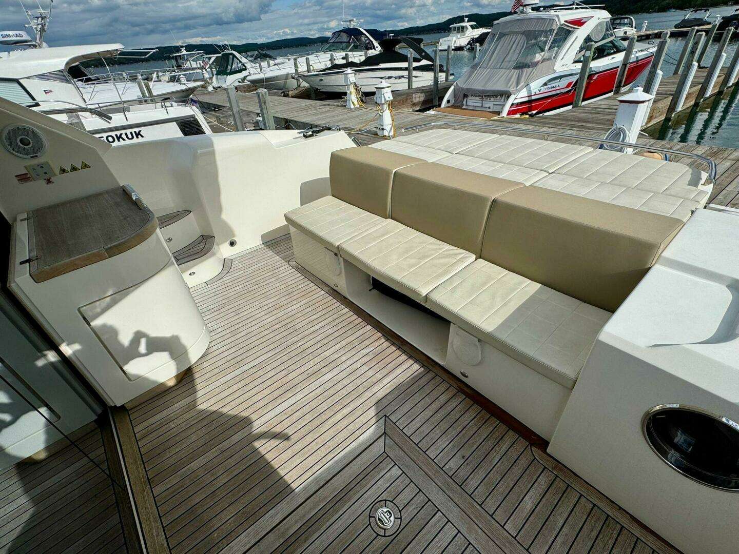 2016 Absolute 45 Sport Yacht - Image 28