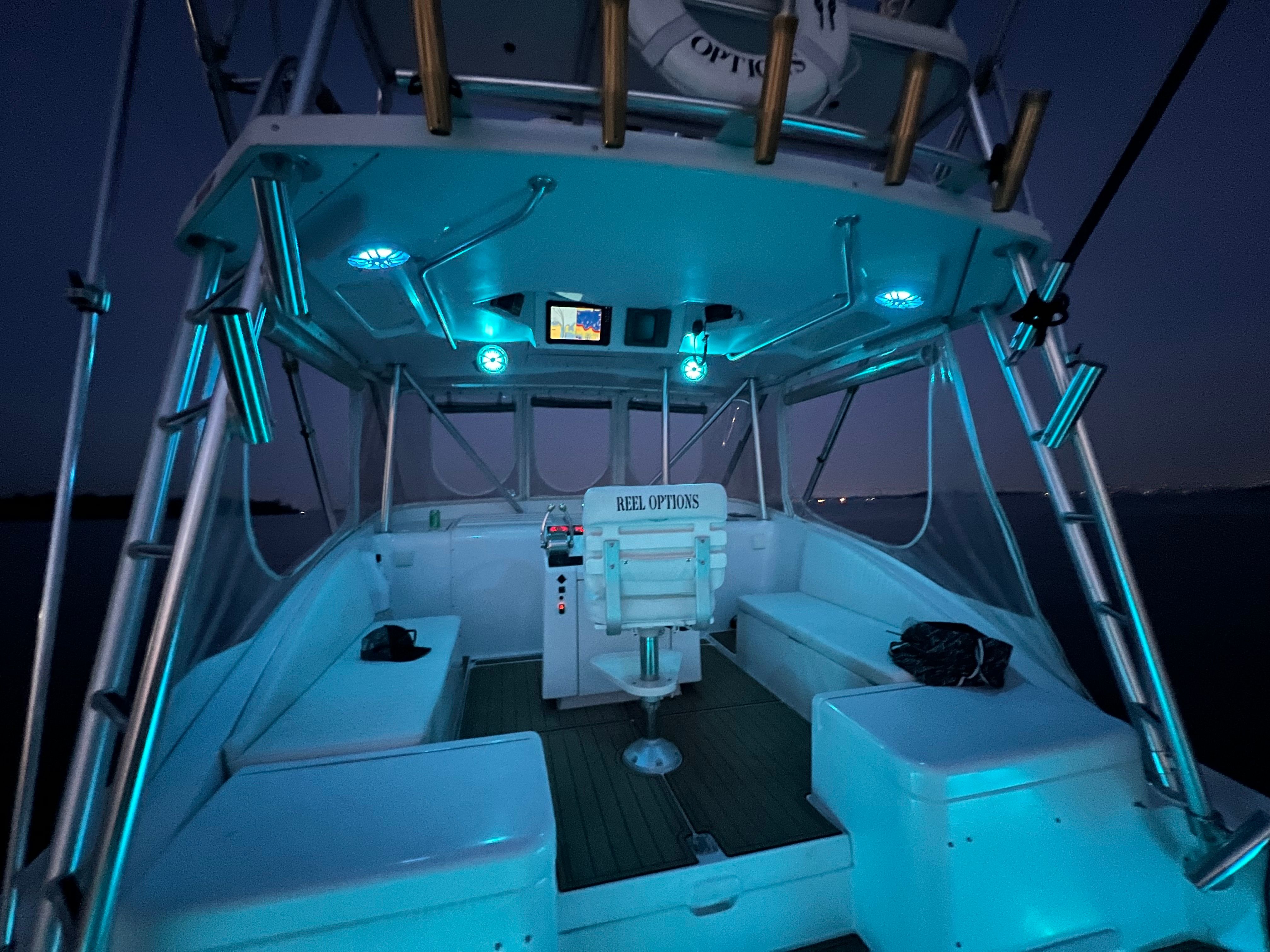 1998 Luhrs 32 - 21