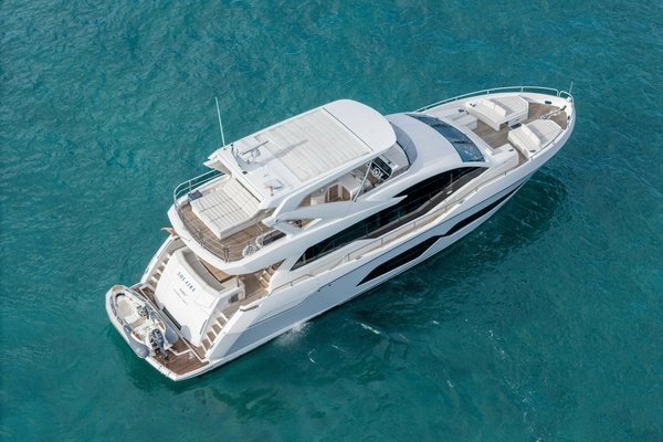 2019 Sunseeker 76 YACHT