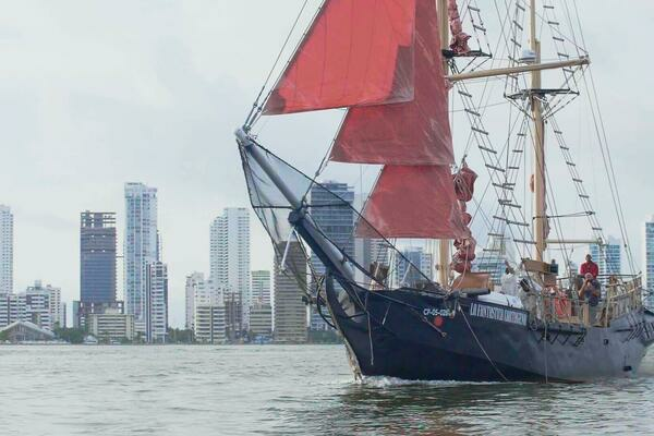 2000 Schooner Brigantine