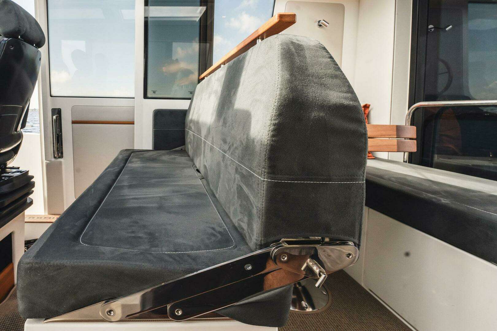 2021 Nimbus C-11 - Image 13