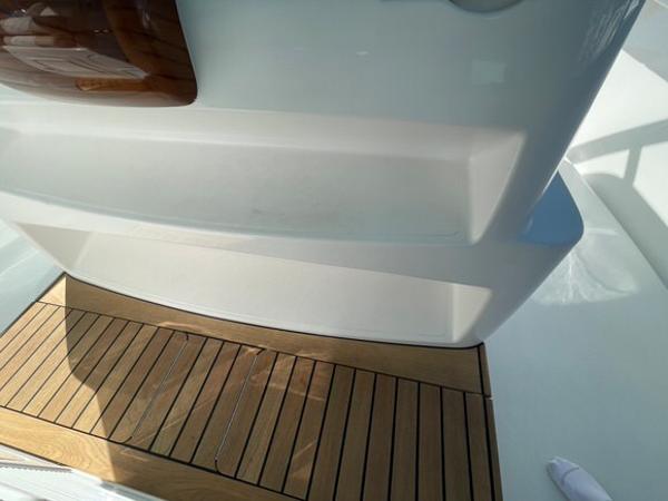 2026 Mag Bay 43 Center Console - 119