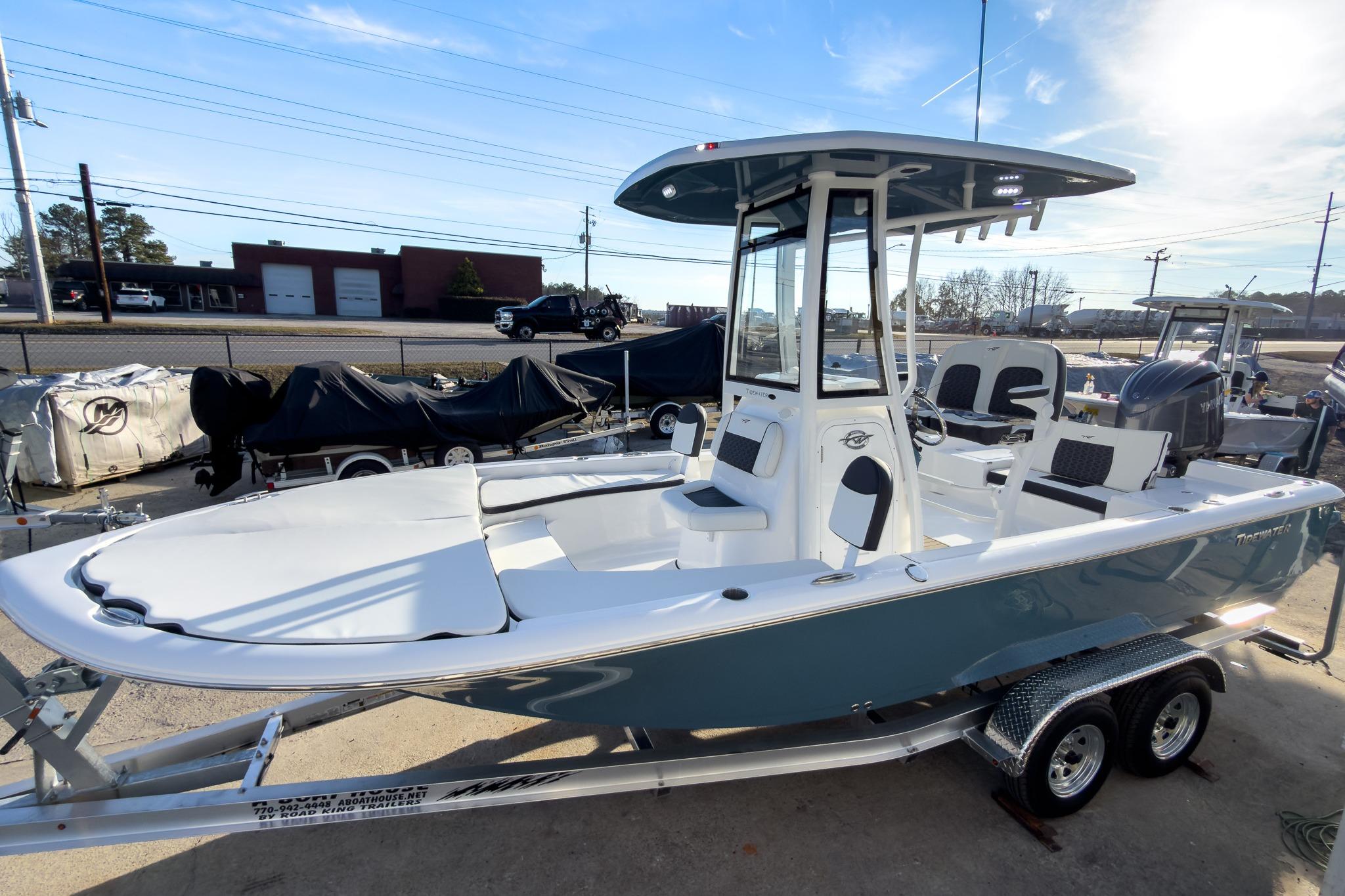 2026 Tidewater 2210 Carolina Bay