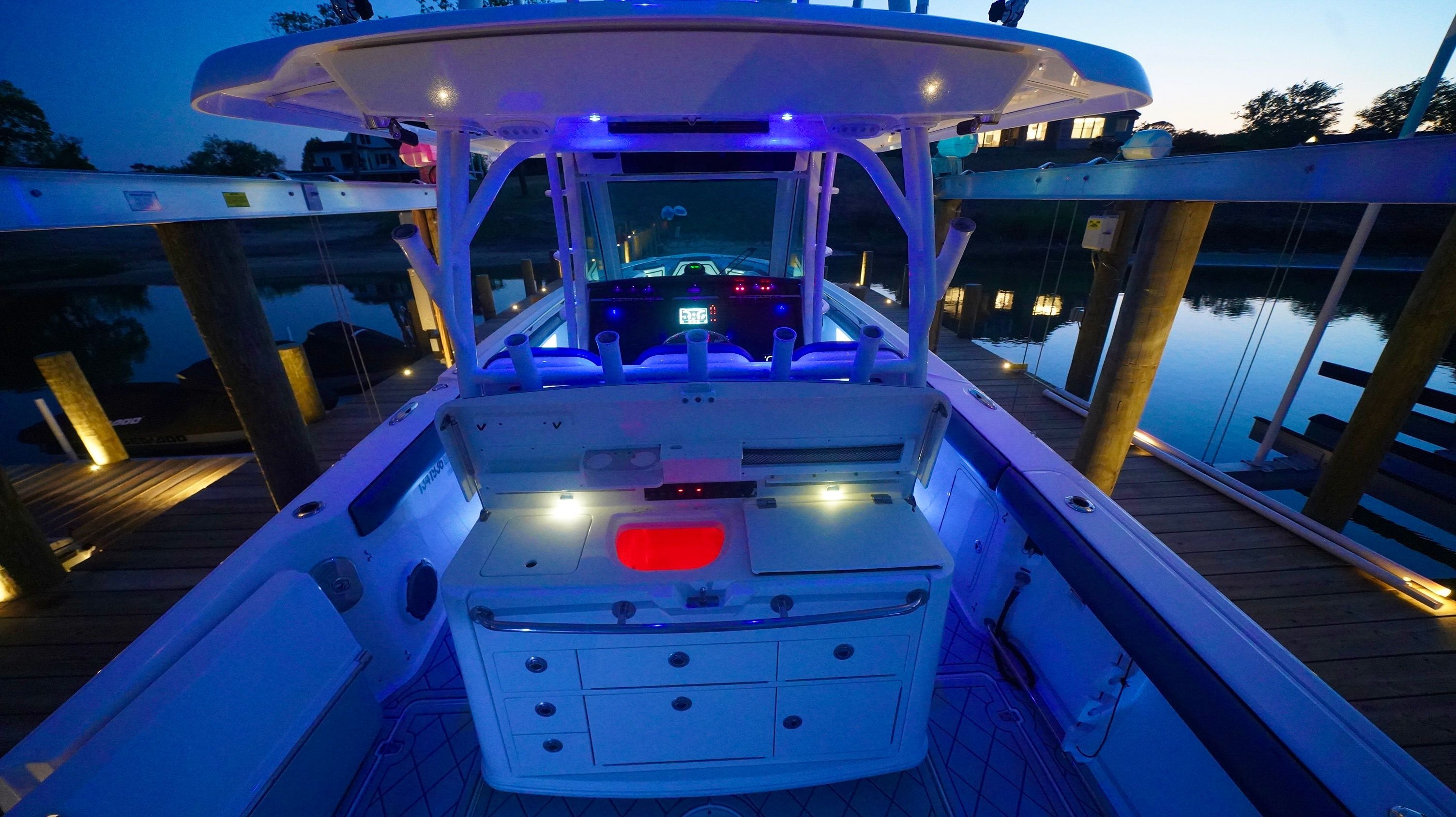 2013 Boston Whaler 350 Outrage - 211