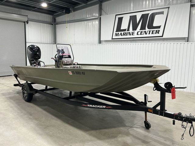 2022 Tracker 2072 CC - 10