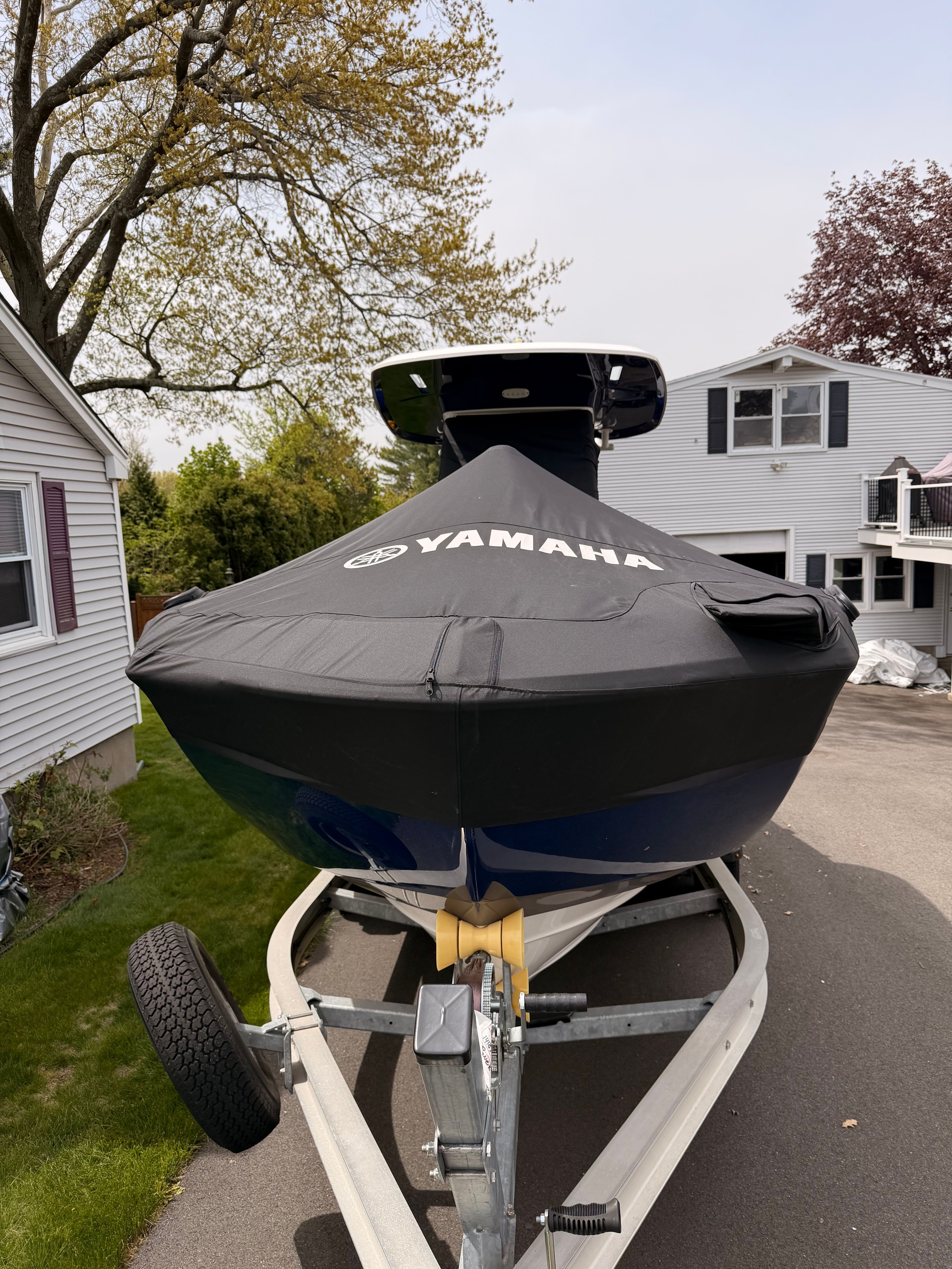 2022 Yamaha Boats 255 FSH Sport E - 27