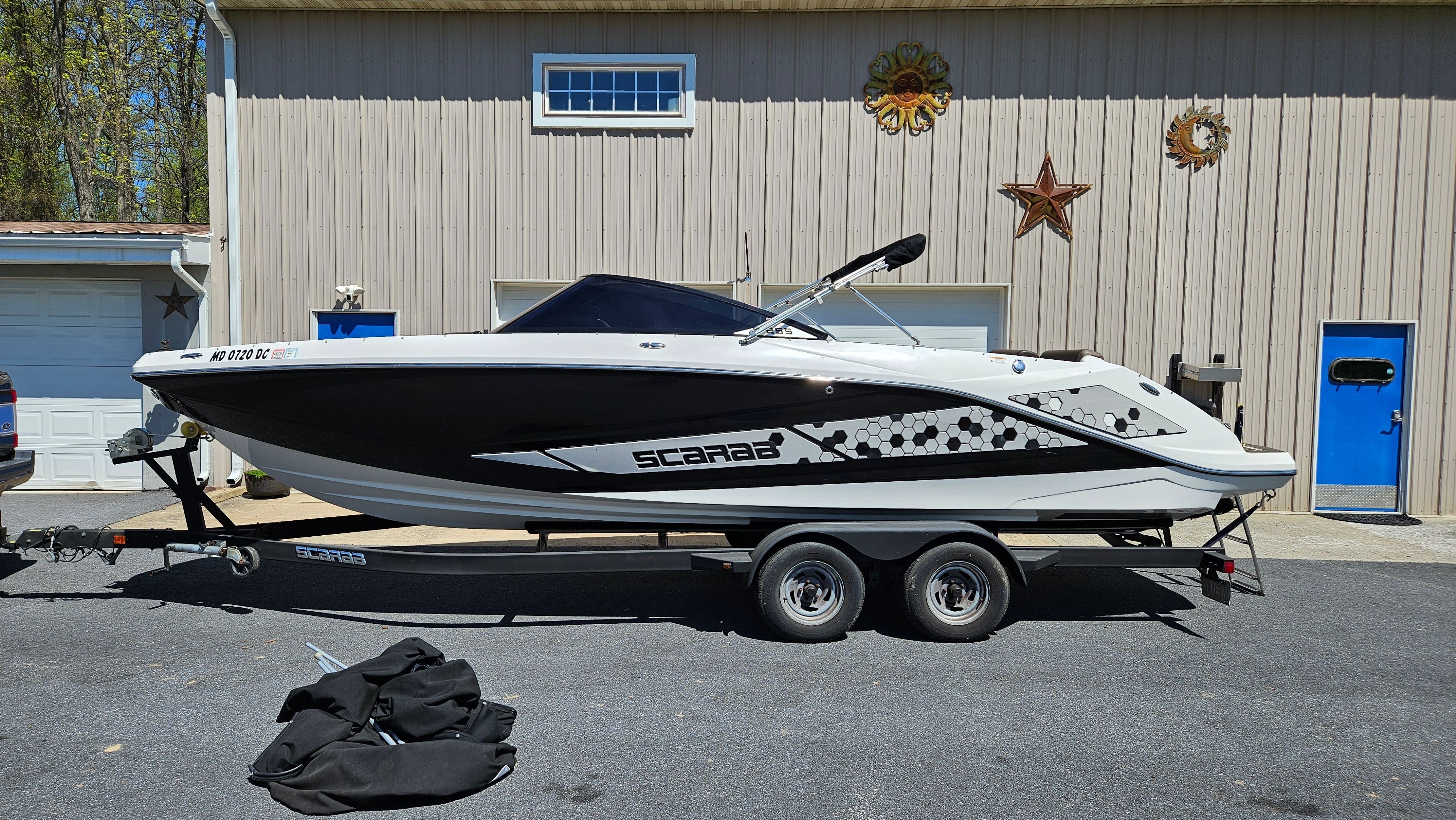 2019 Scarab 255 ID