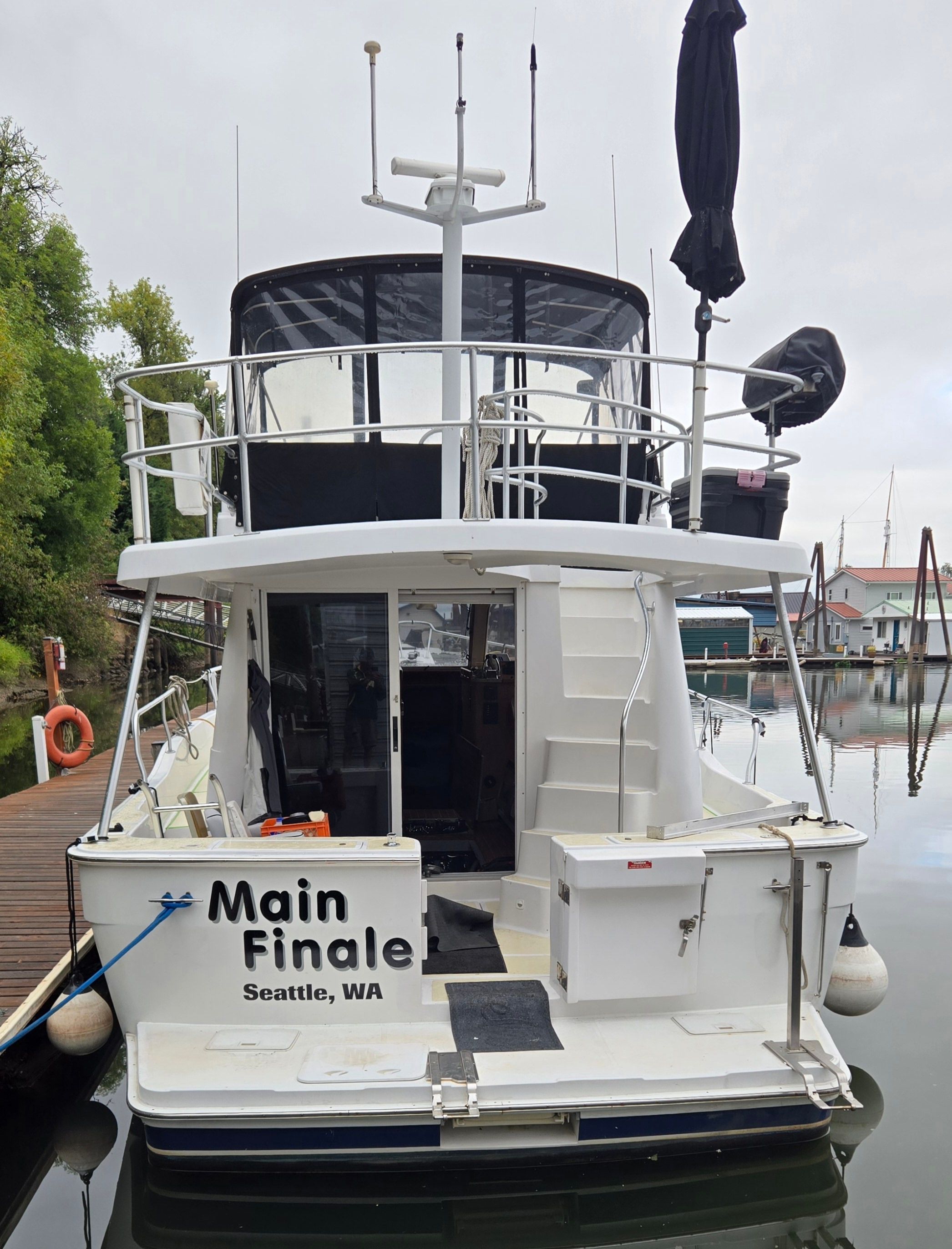 1999 Mainship 390 Trawler - 10